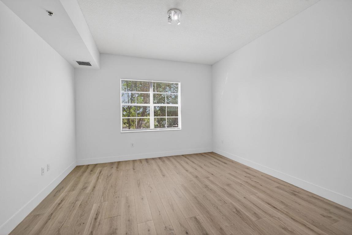 3130 W Latitude Circle 203