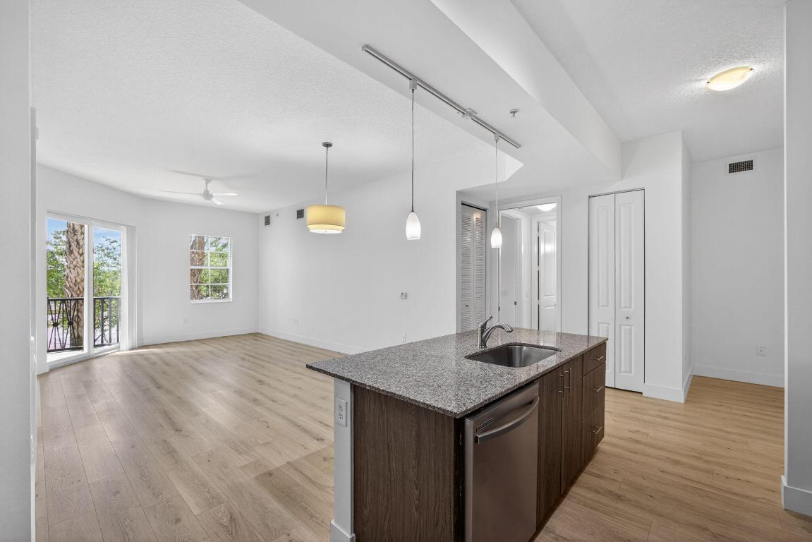 3130 W Latitude Circle 203