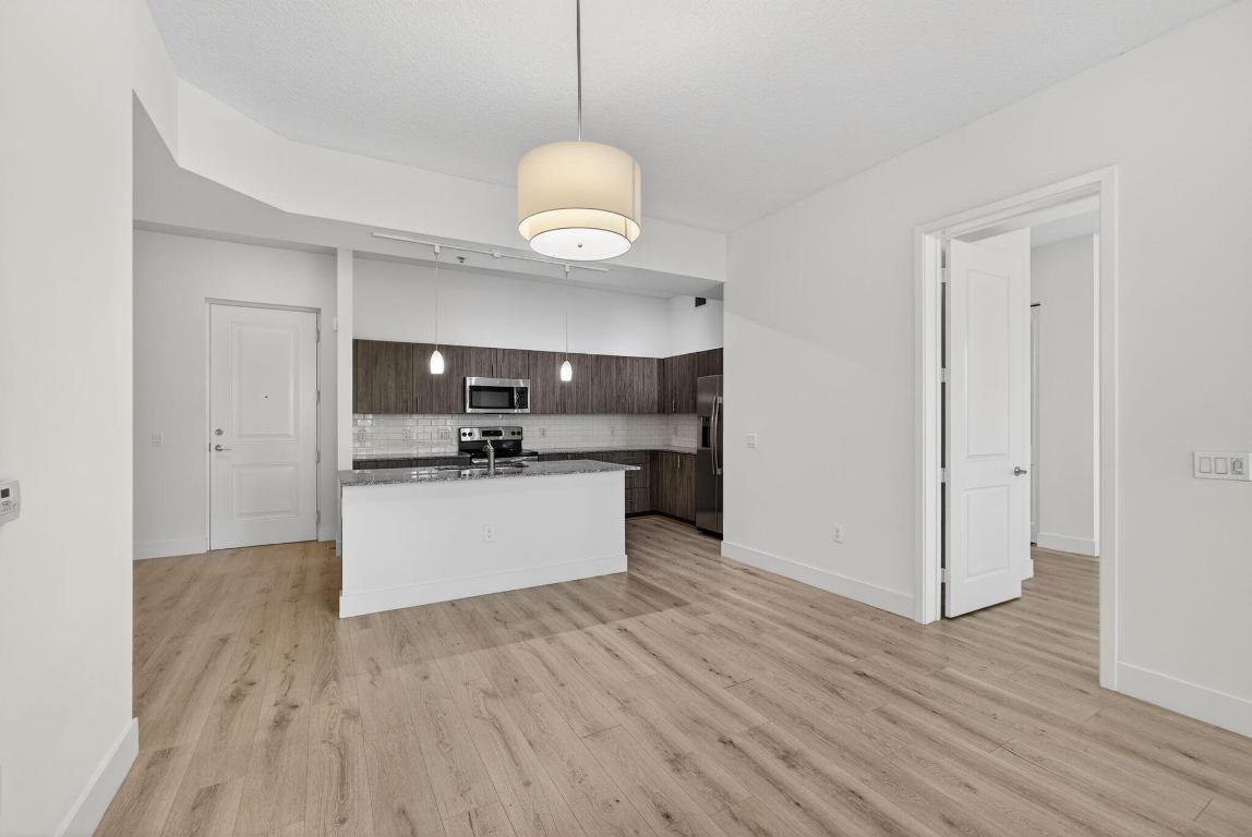 3130 W Latitude Circle 203