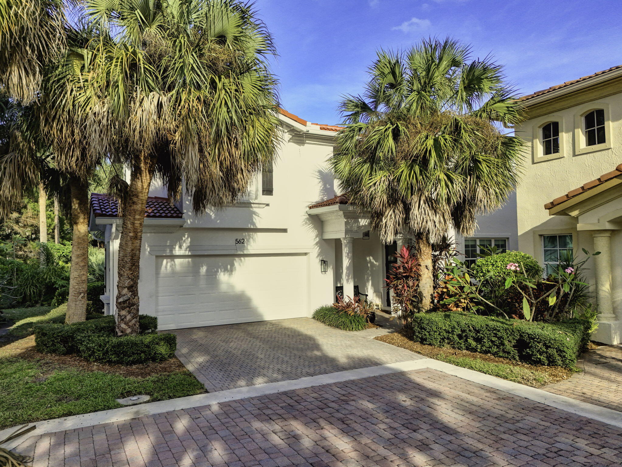 562 Tomahawk Court