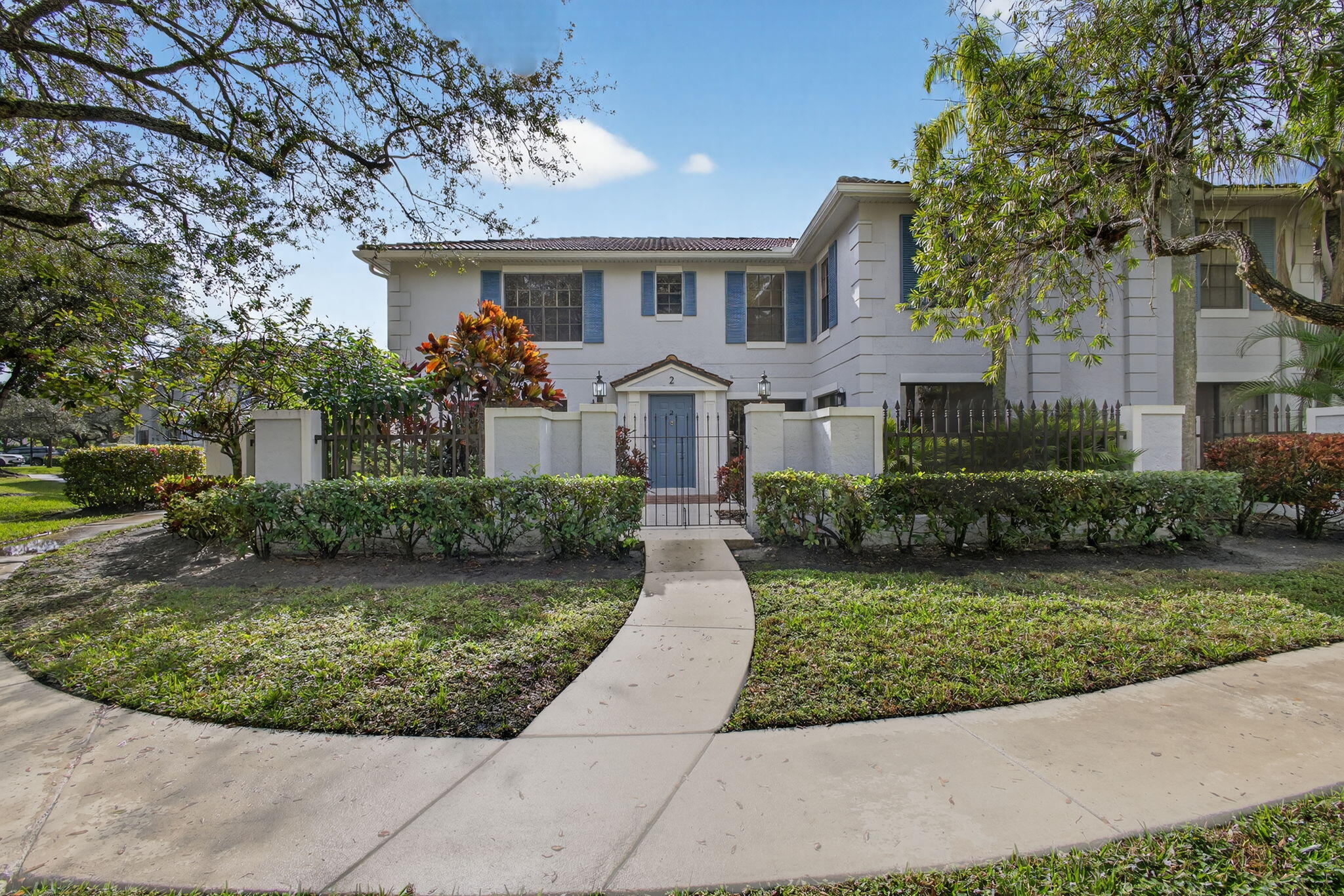 357 Prestwick Circle 2