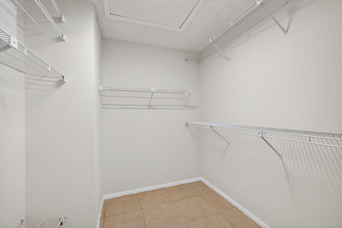 357 Prestwick Circle 2