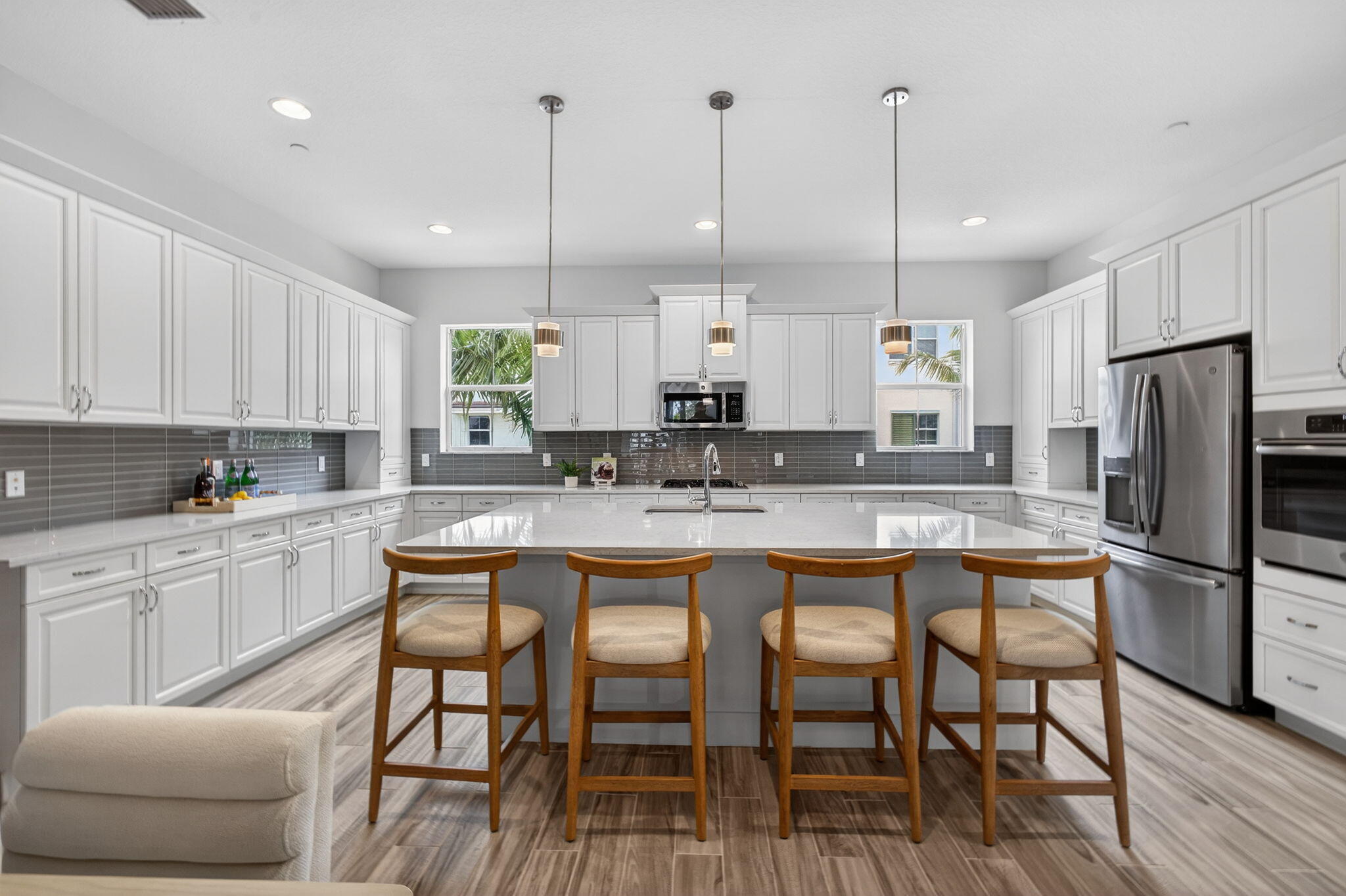 13392 Alton Road