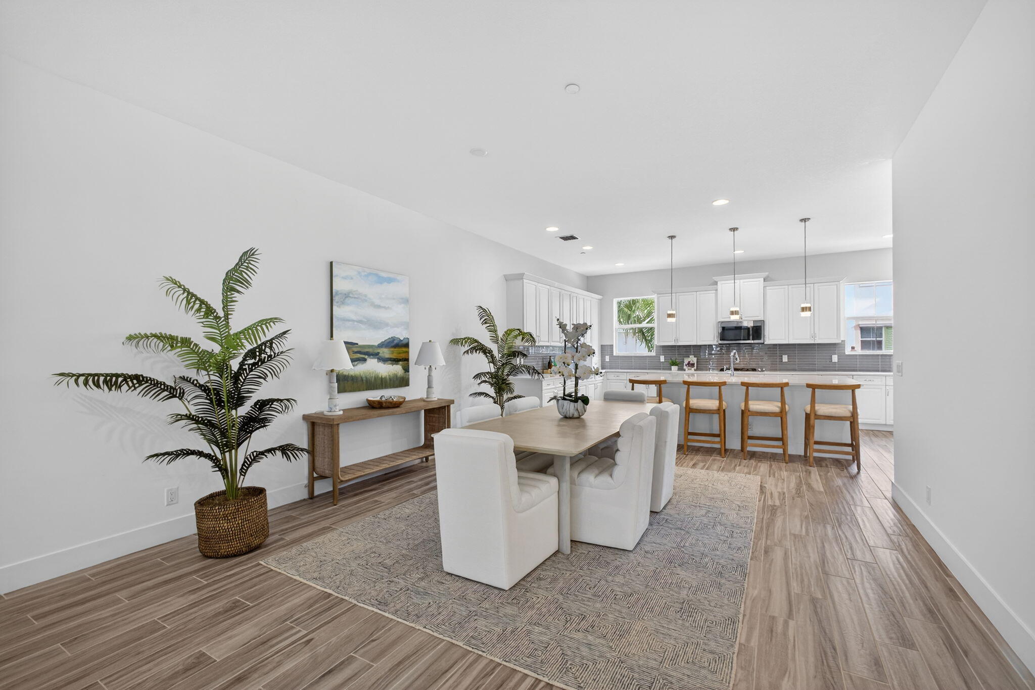 13392 Alton Road