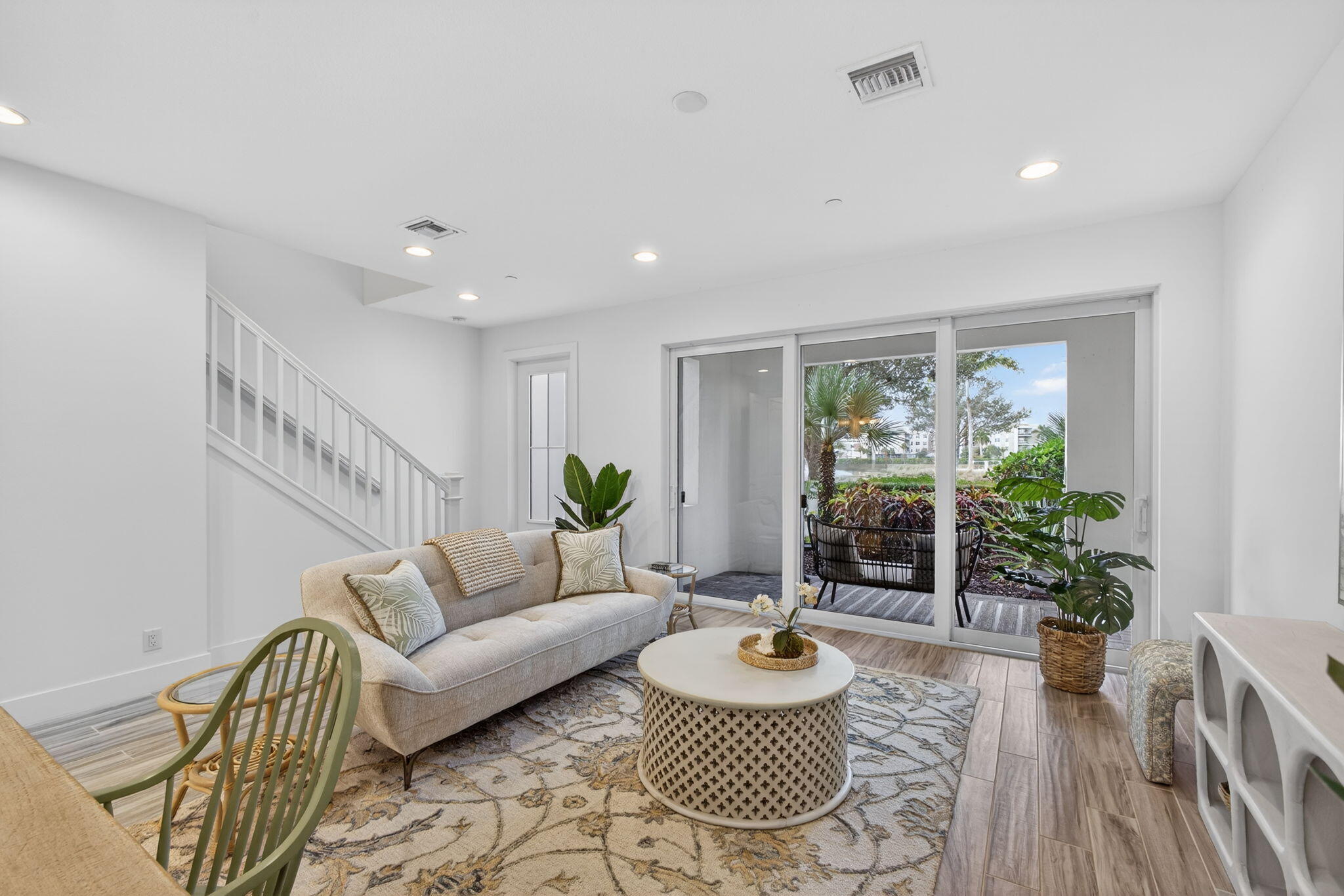 13392 Alton Road