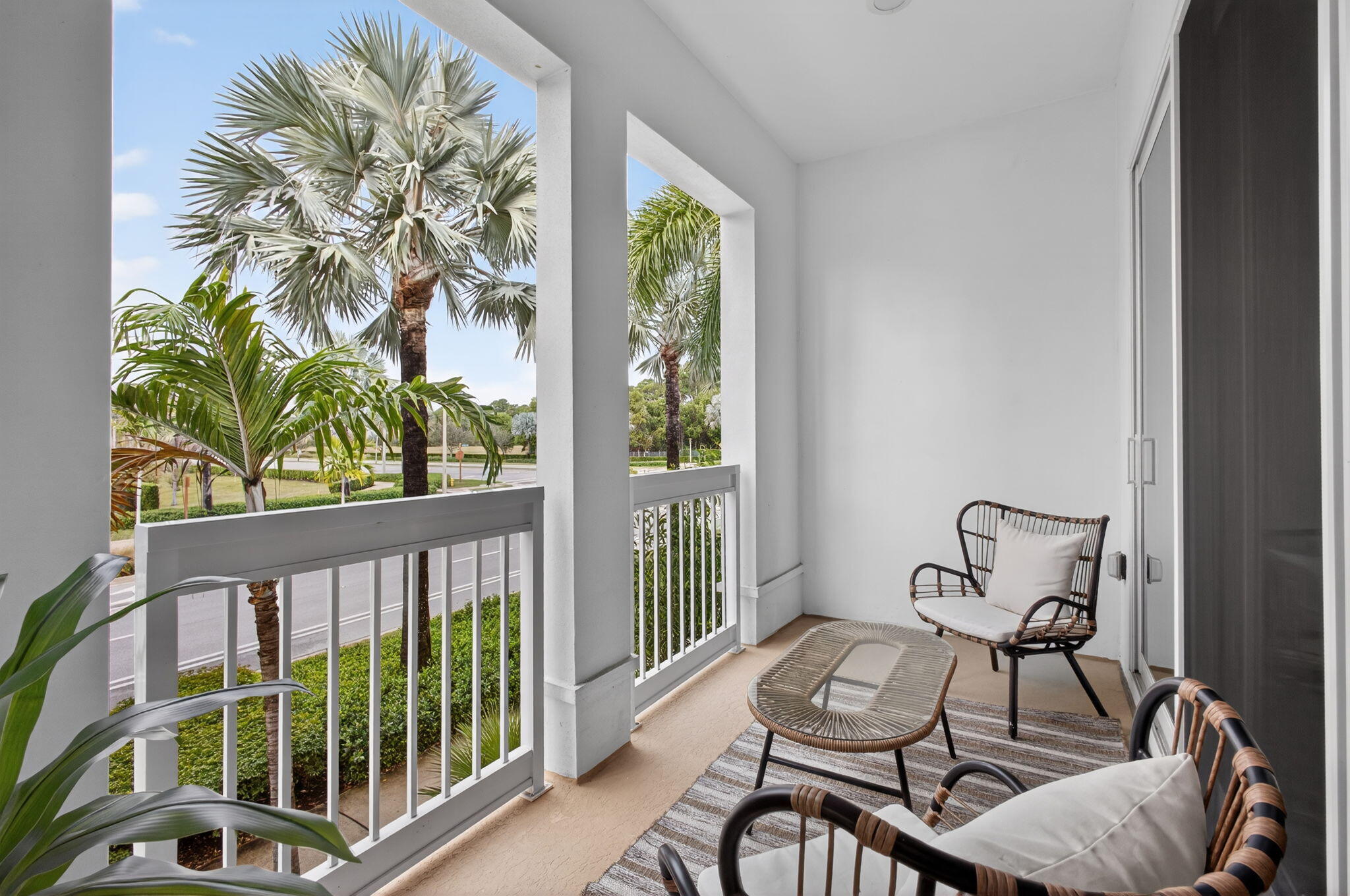 13392 Alton Road