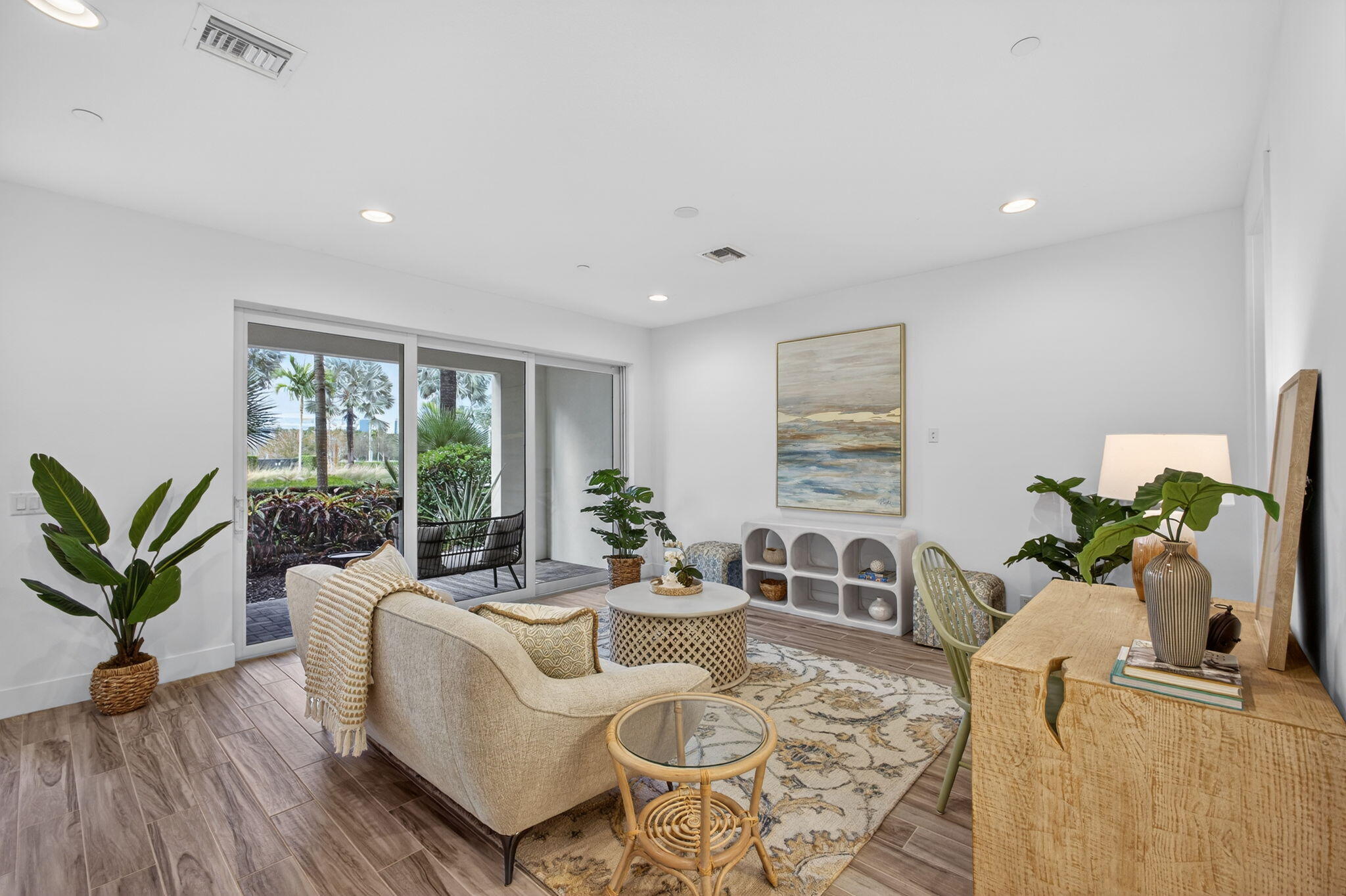 13392 Alton Road