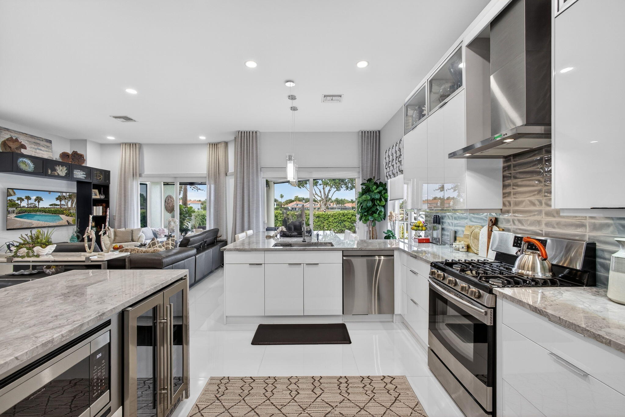 8177 Quail Meadow Way