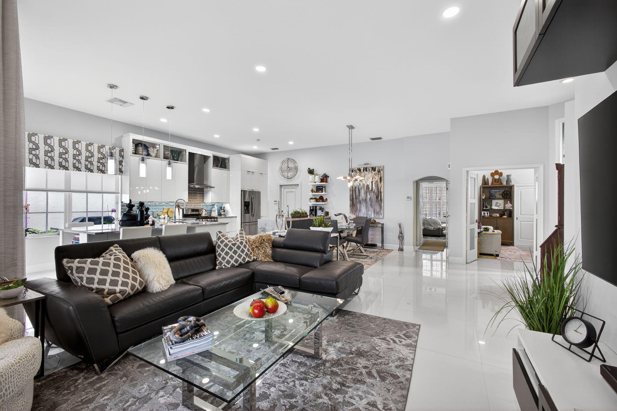 8177 Quail Meadow Way