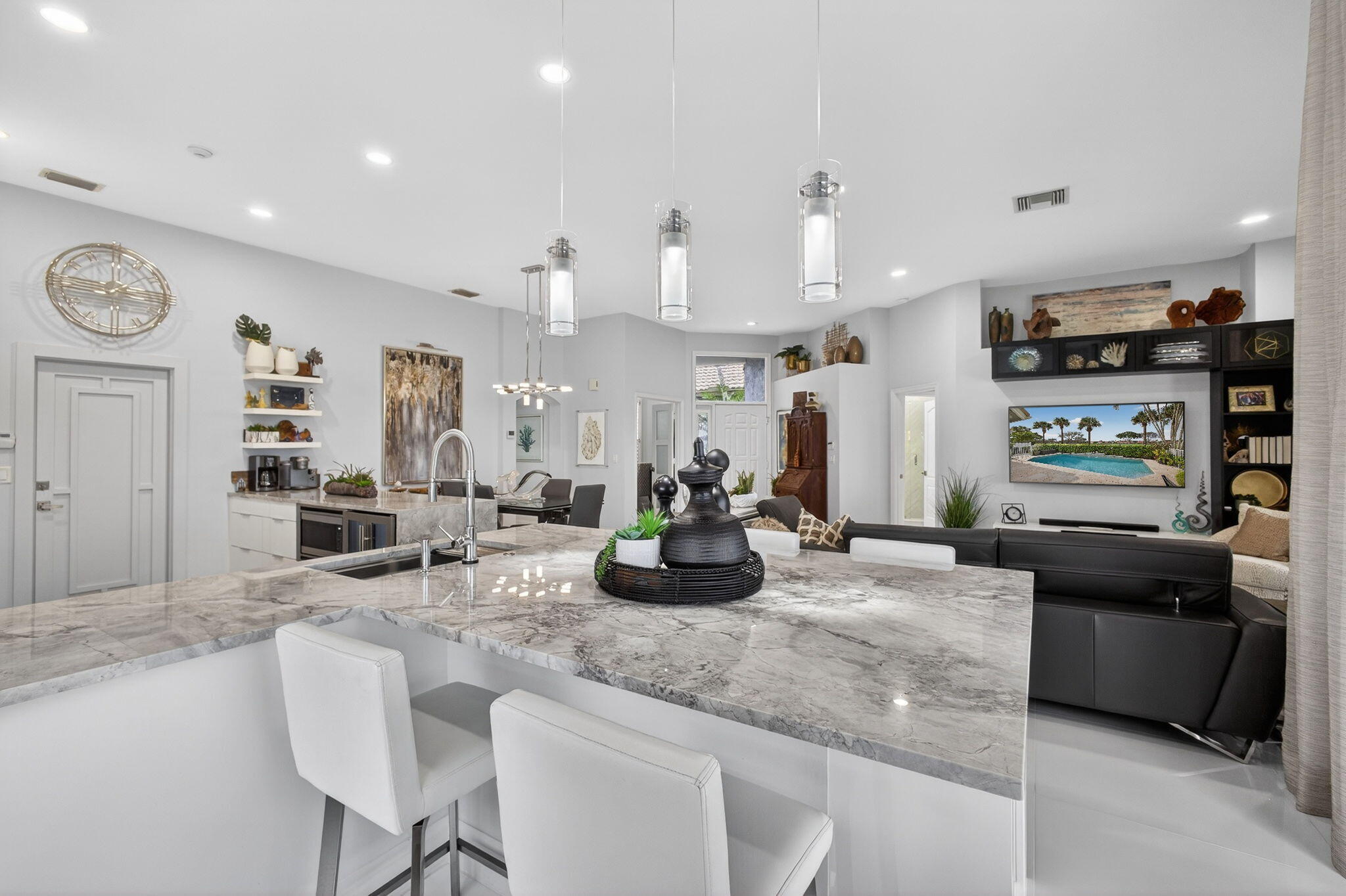 8177 Quail Meadow Way