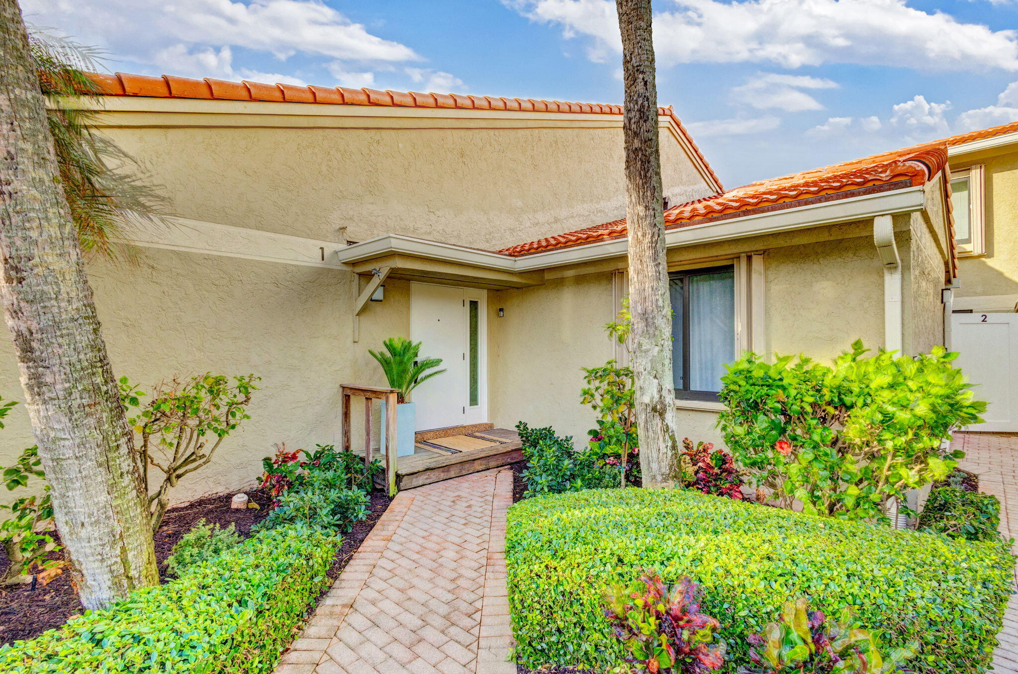 6550 N Ocean Boulevard 1