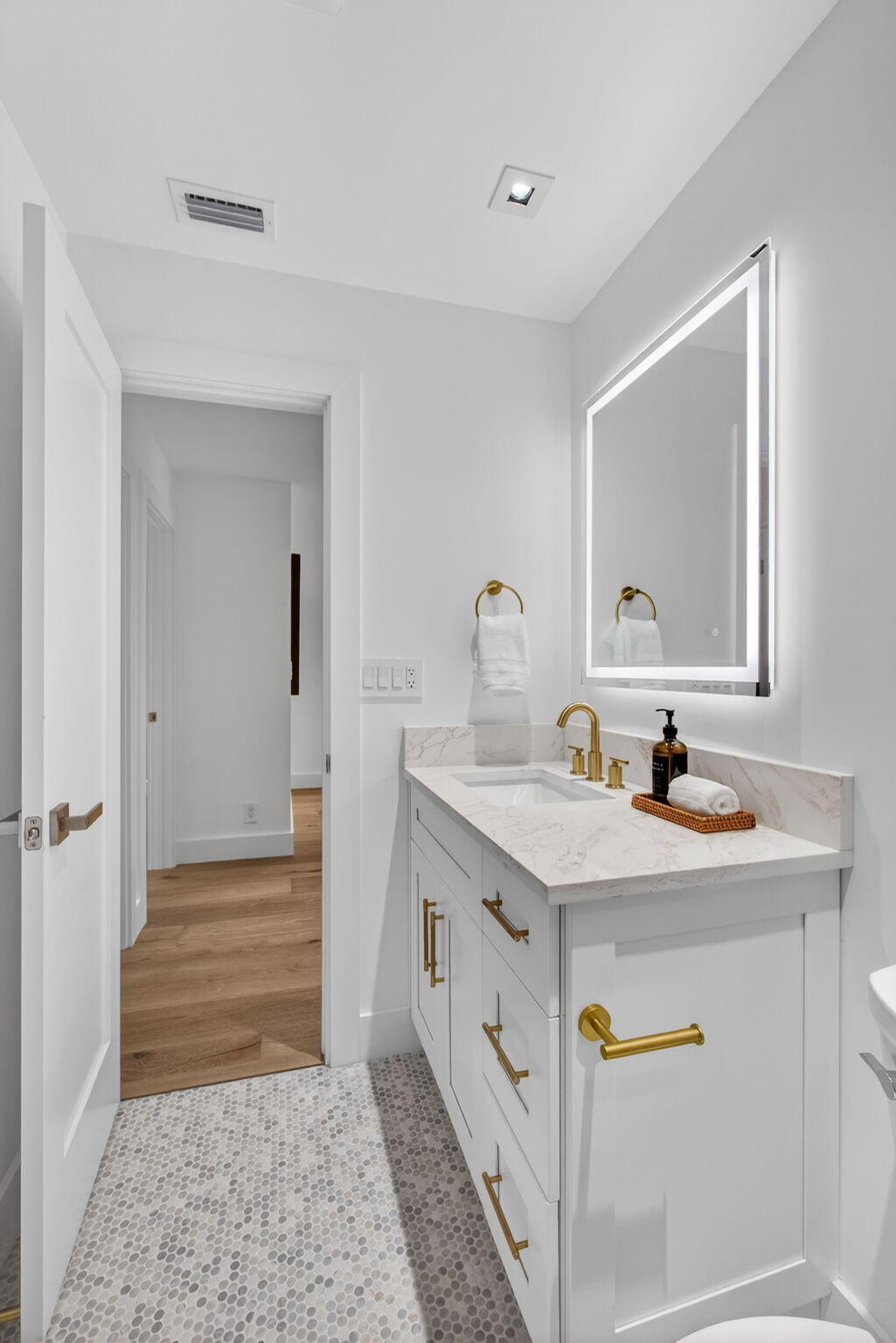 6550 N Ocean Boulevard 1