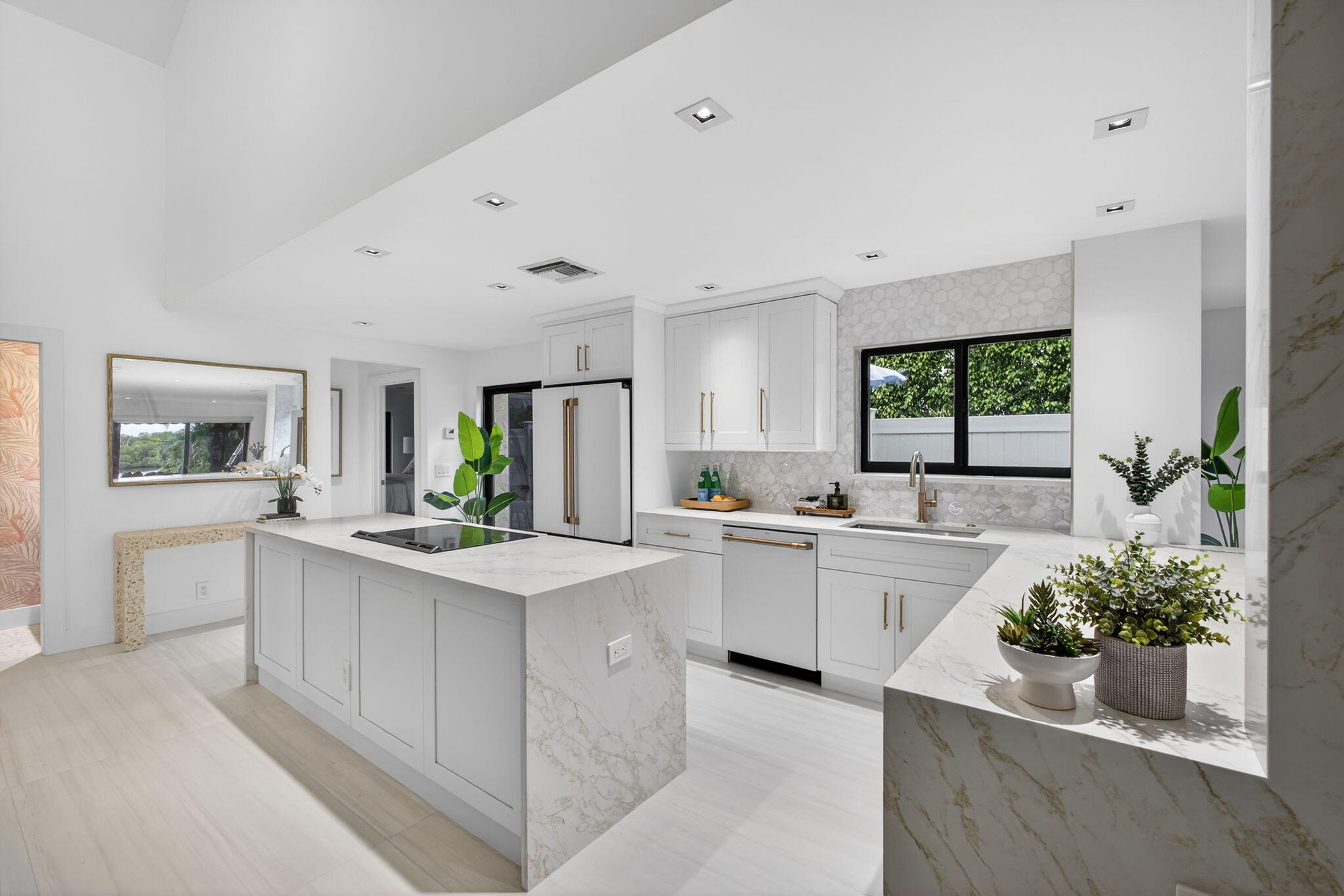 6550 N Ocean Boulevard 1