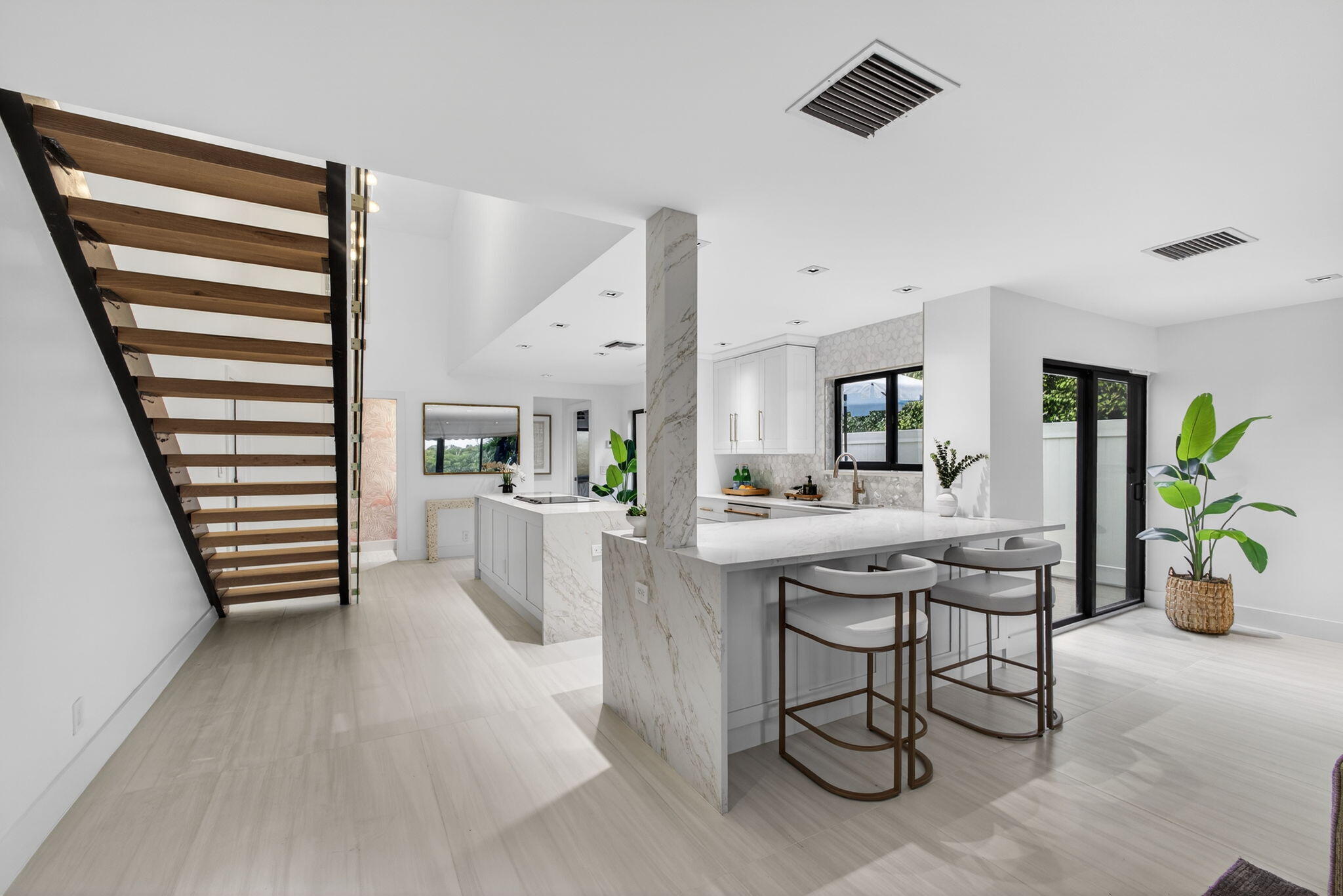 6550 N Ocean Boulevard 1