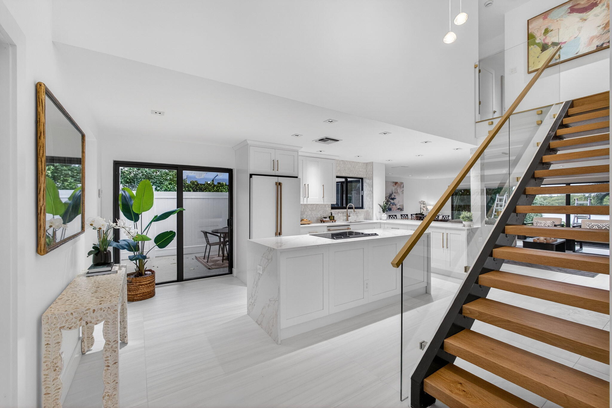 6550 N Ocean Boulevard 1