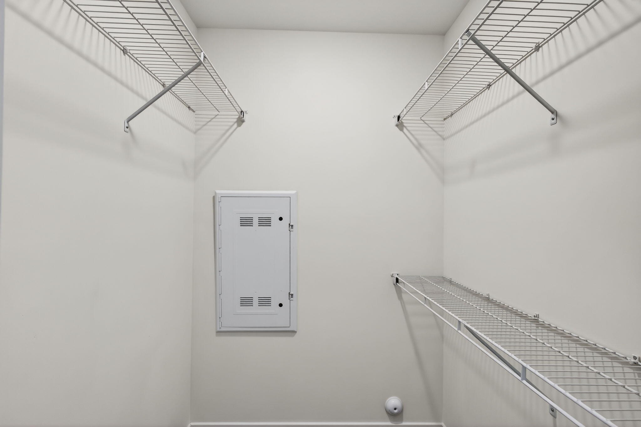 225 S Latitude Circle 203