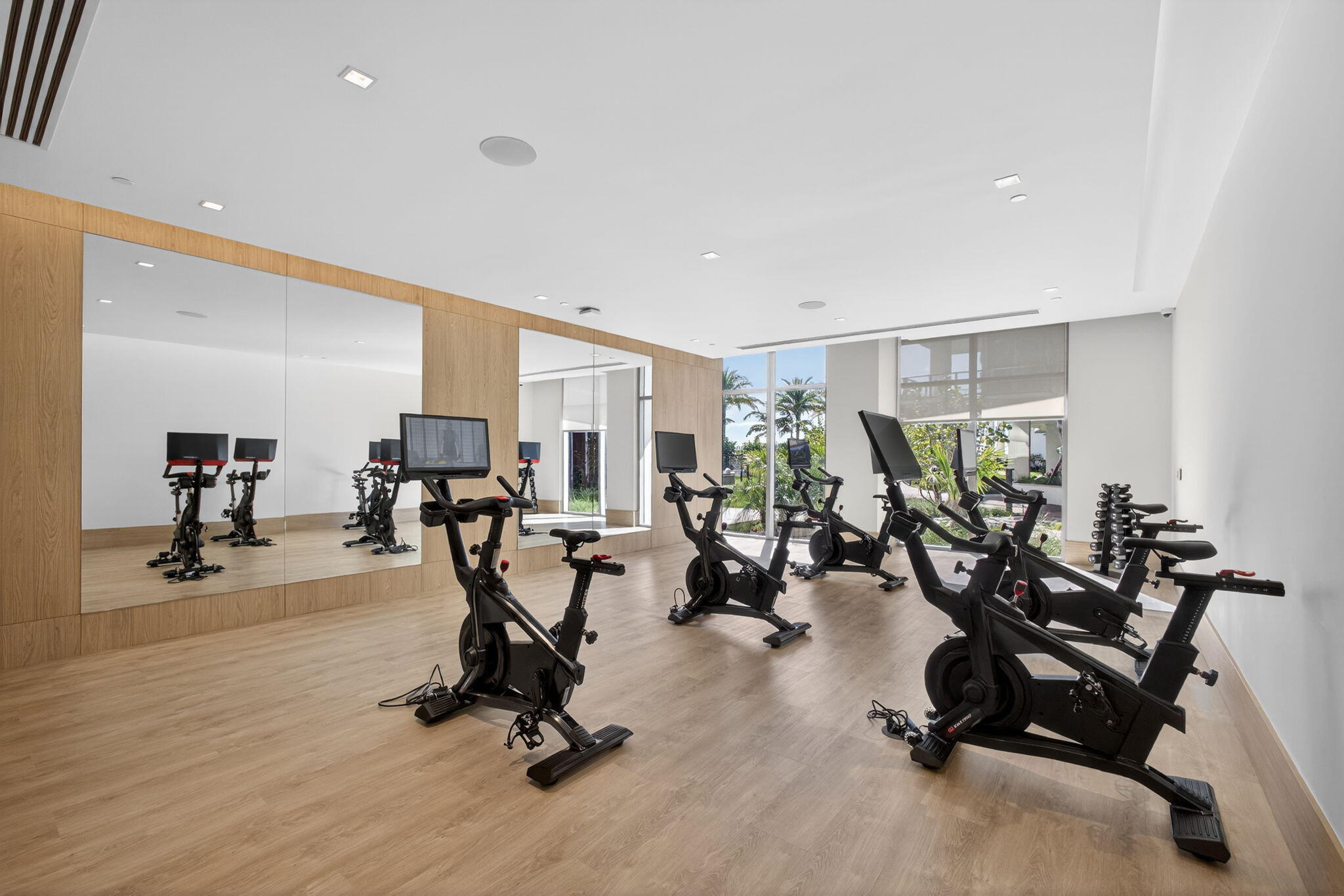 220 Lake Shore Drive 609, Lake Park Unit: 609