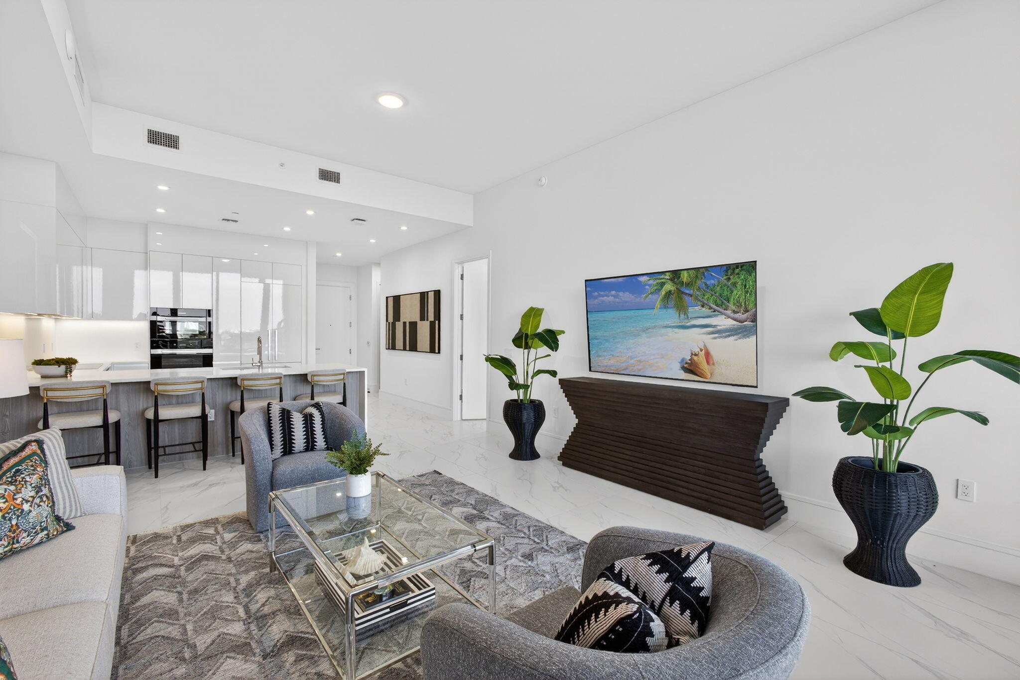 220 Lake Shore Drive 609, Lake Park Unit: 609