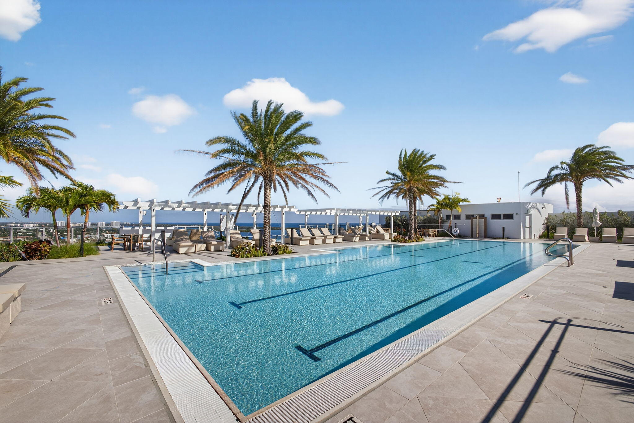 220 Lake Shore Drive 605, Lake Park Unit: 605