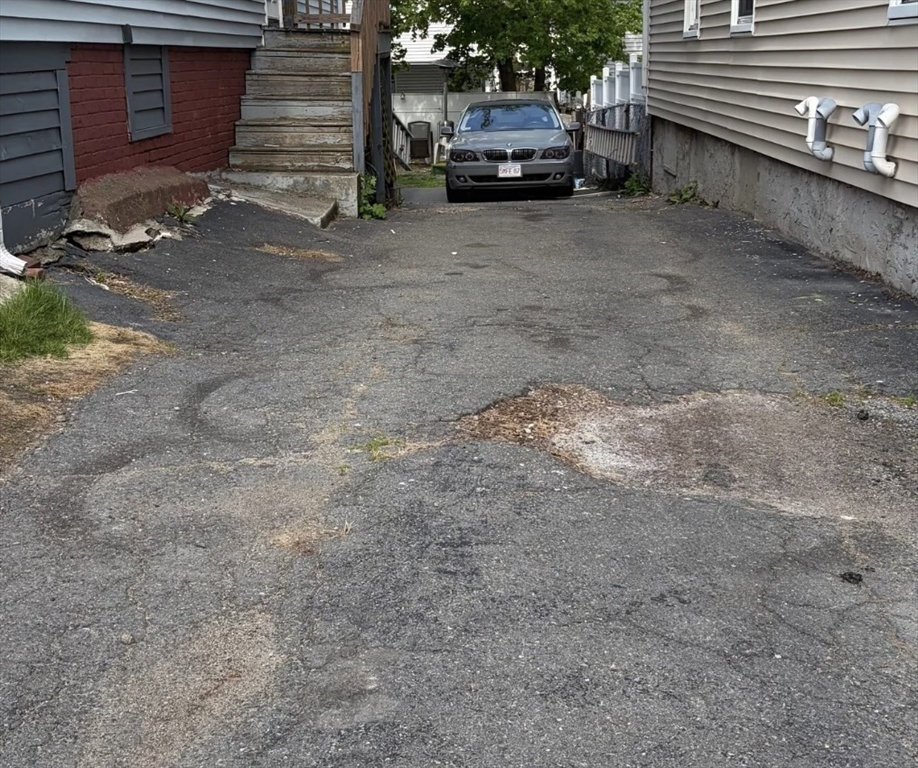 40 Hamilton Ave.