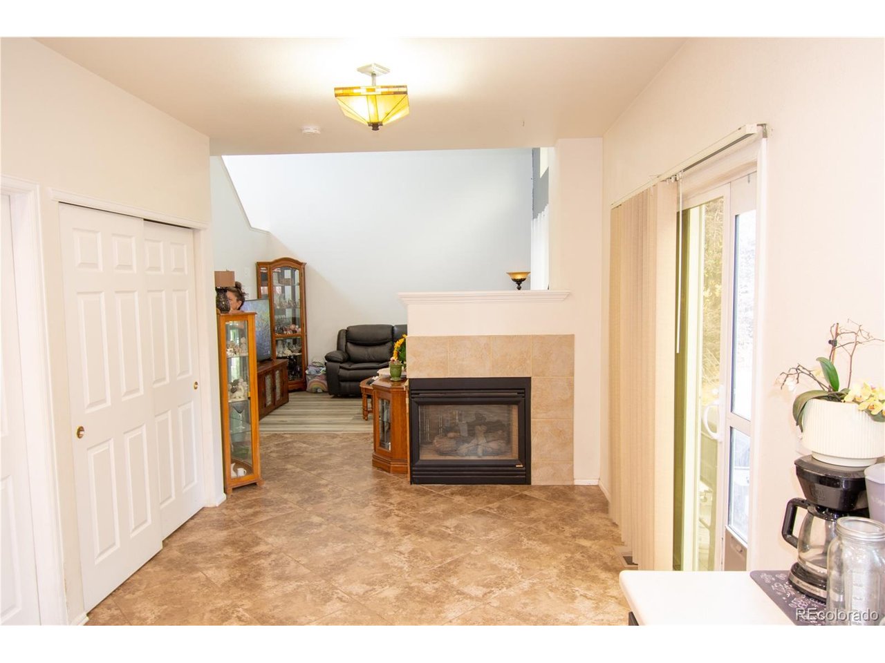 11438 Deerfield Dr