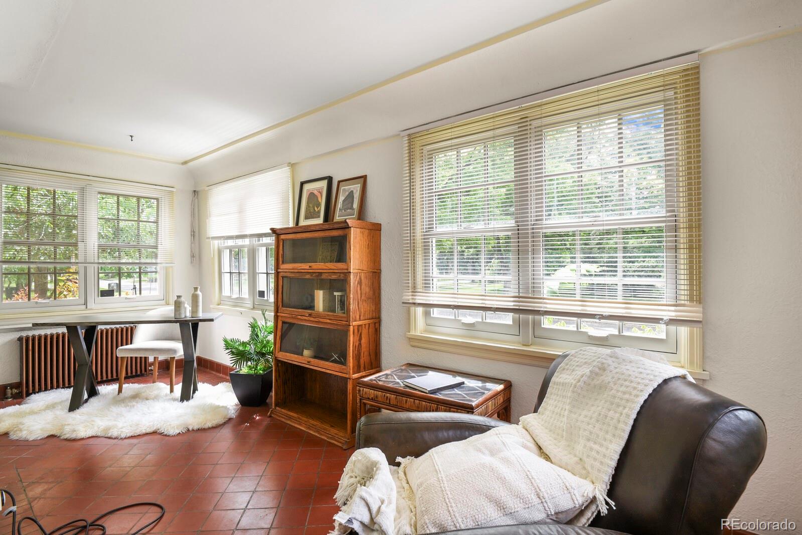 6005 E 17th Avenue Parkway