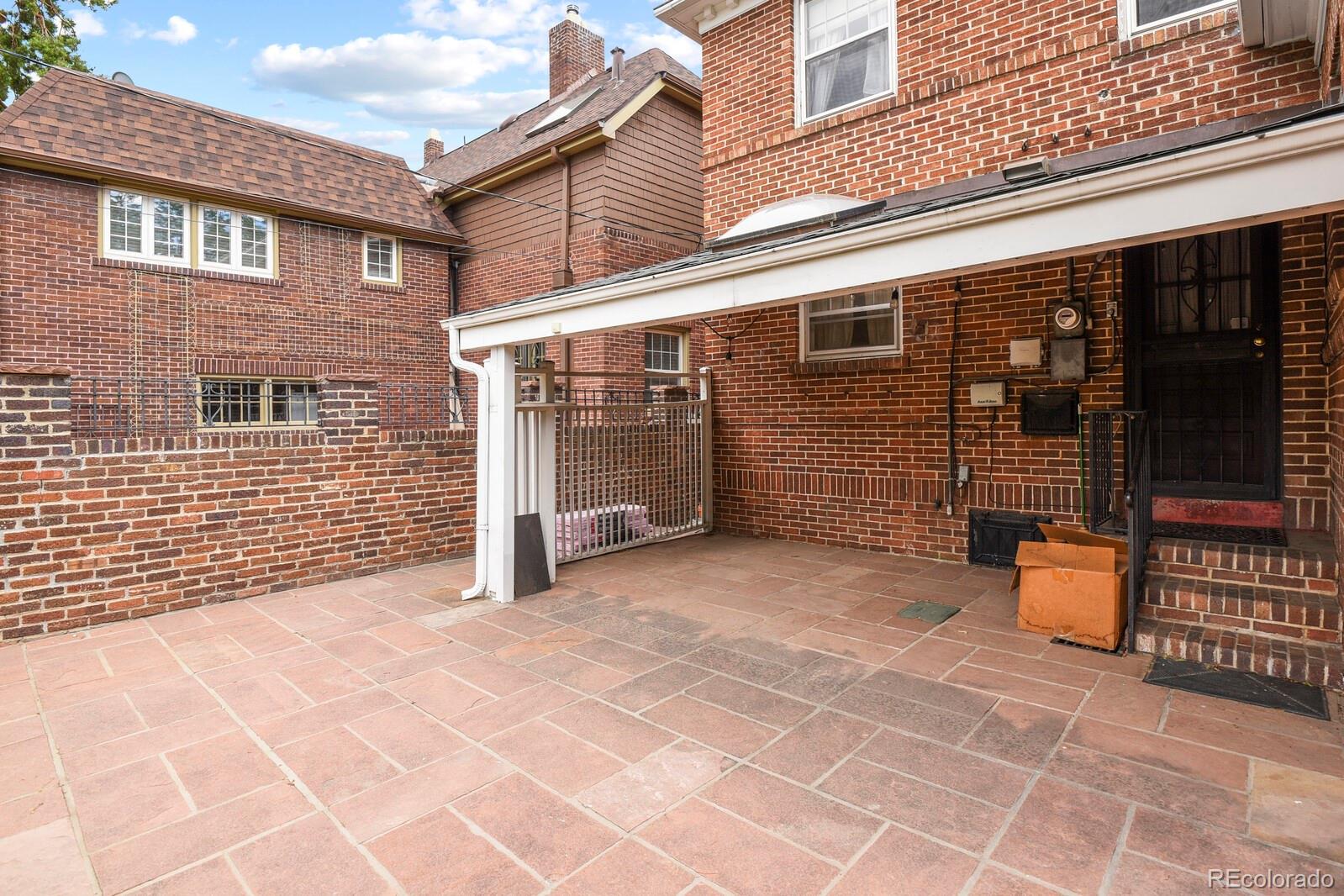 6005 E 17th Avenue Parkway