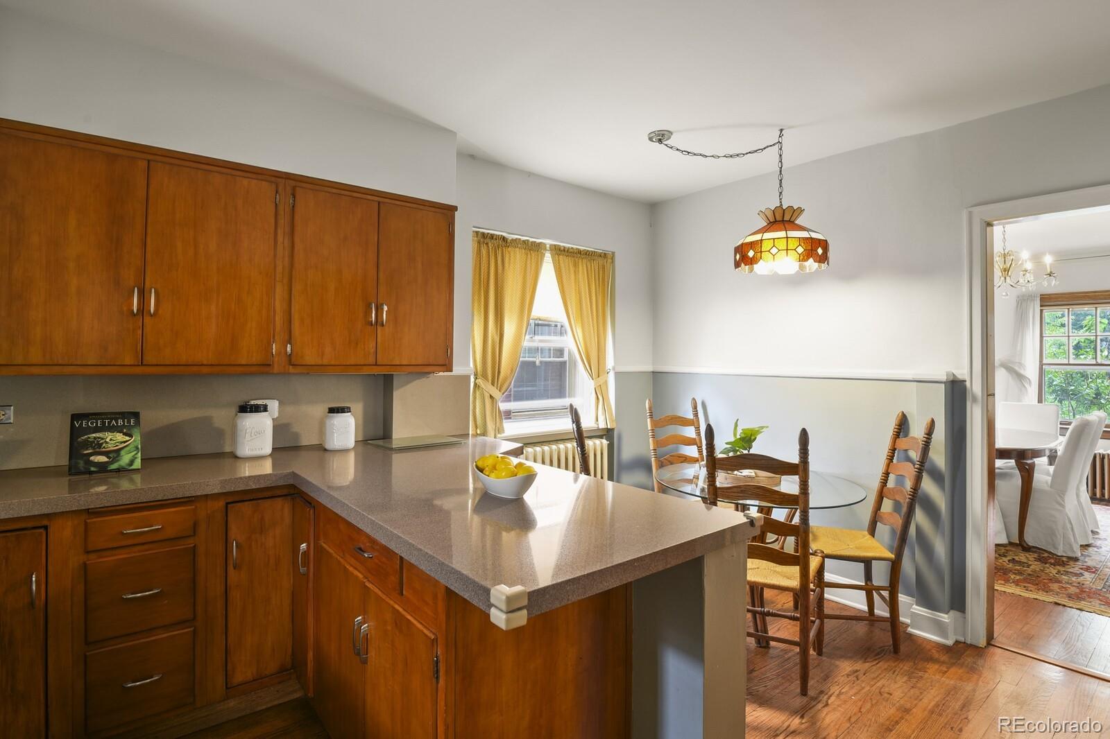 6005 E 17th Avenue Parkway