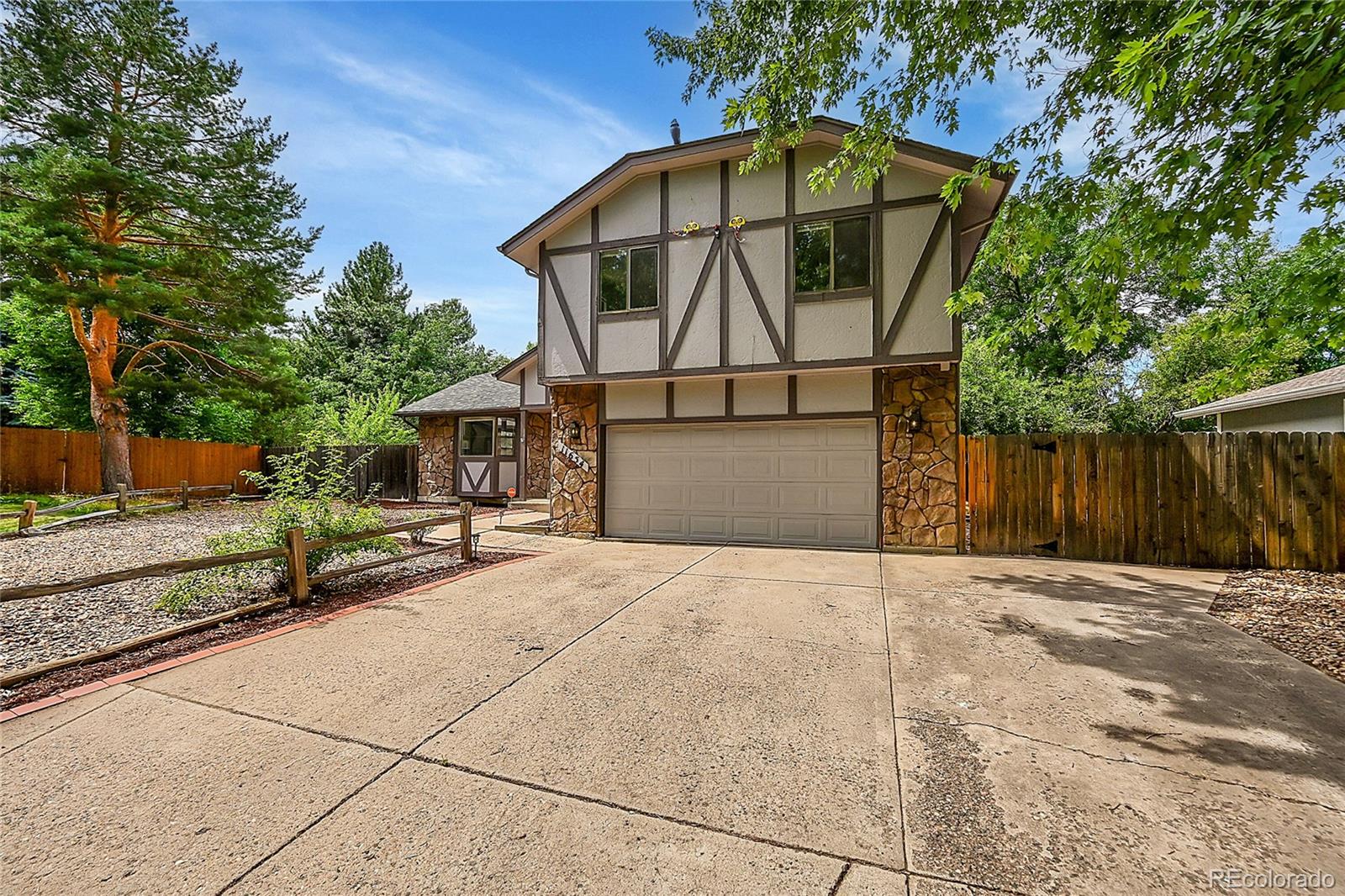 11654 E Evans Avenue