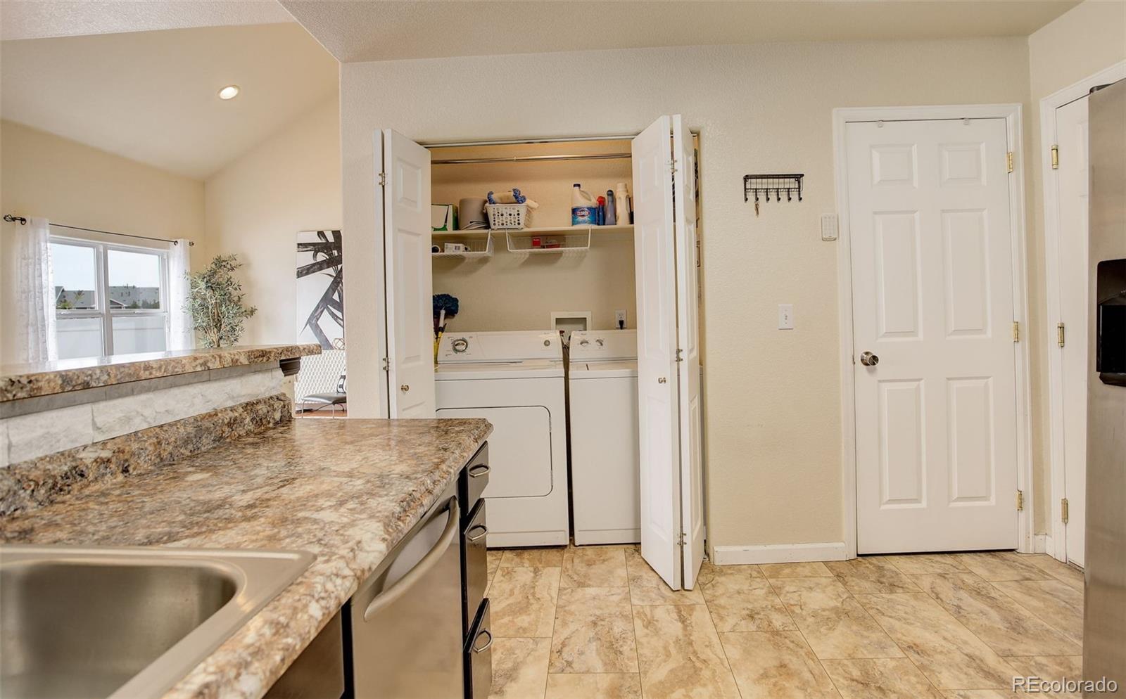 15555 E 40th Avenue Unit: 30