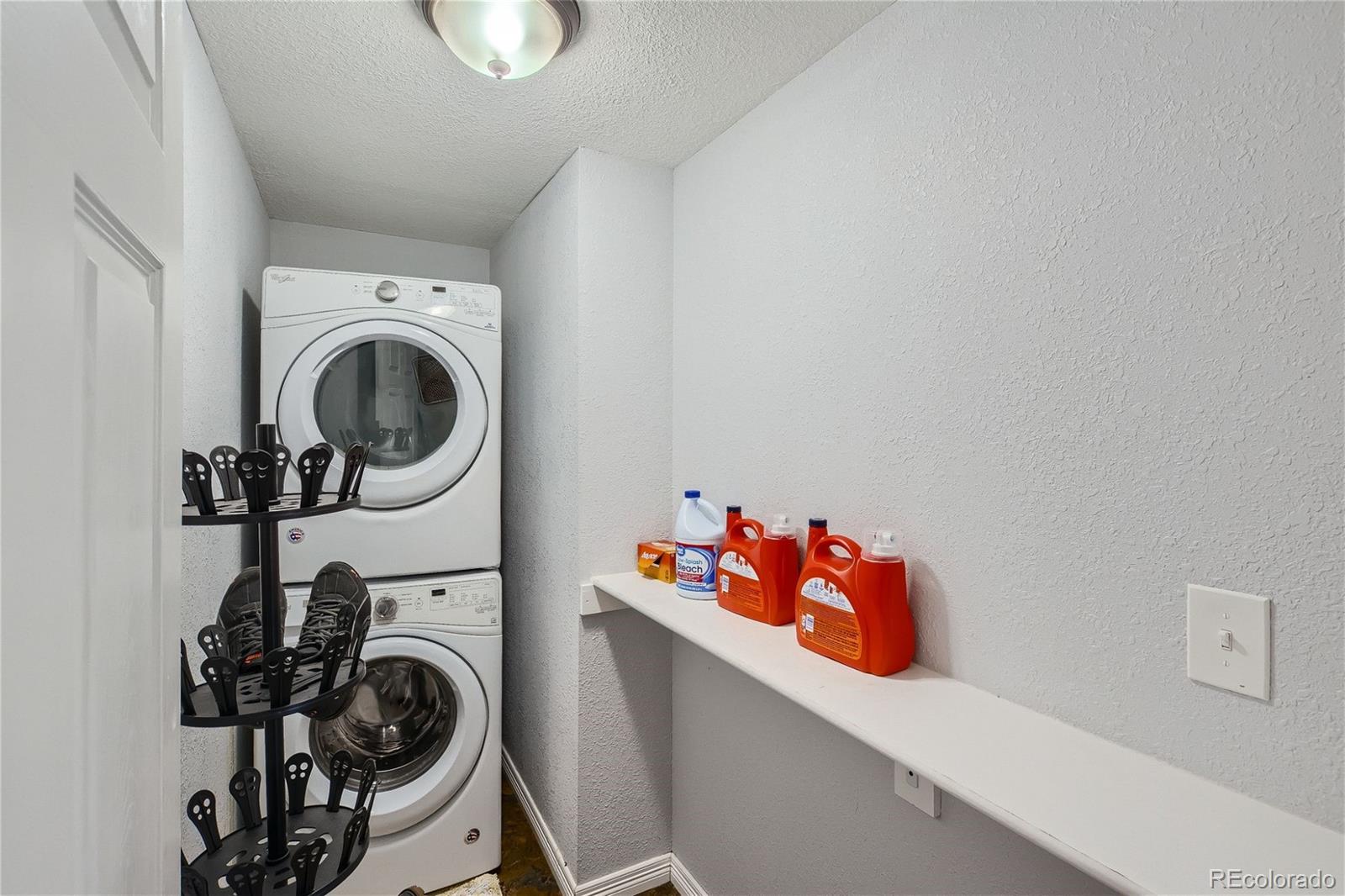 22465 E Layton Circle