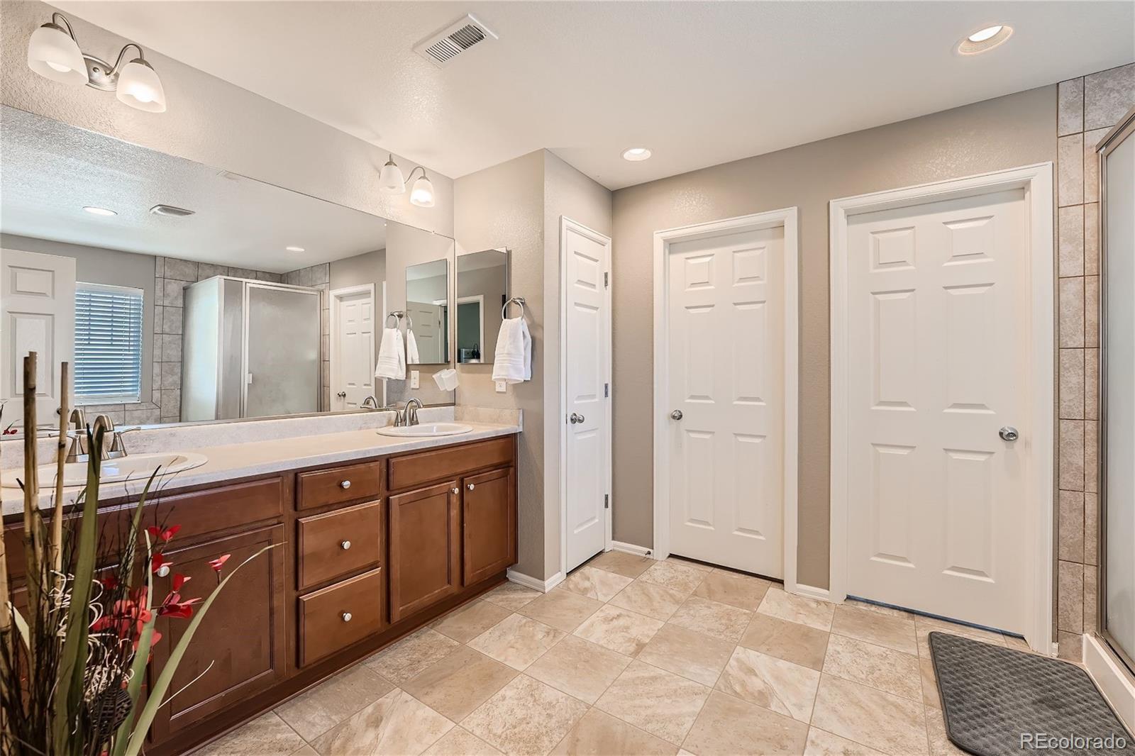 22465 E Layton Circle