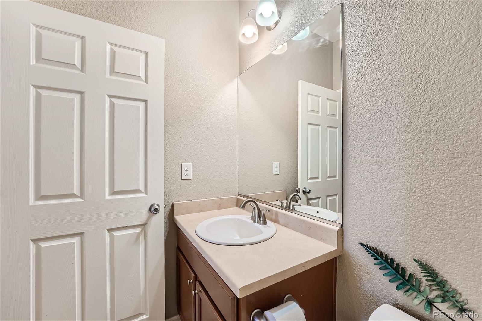 22465 E Layton Circle