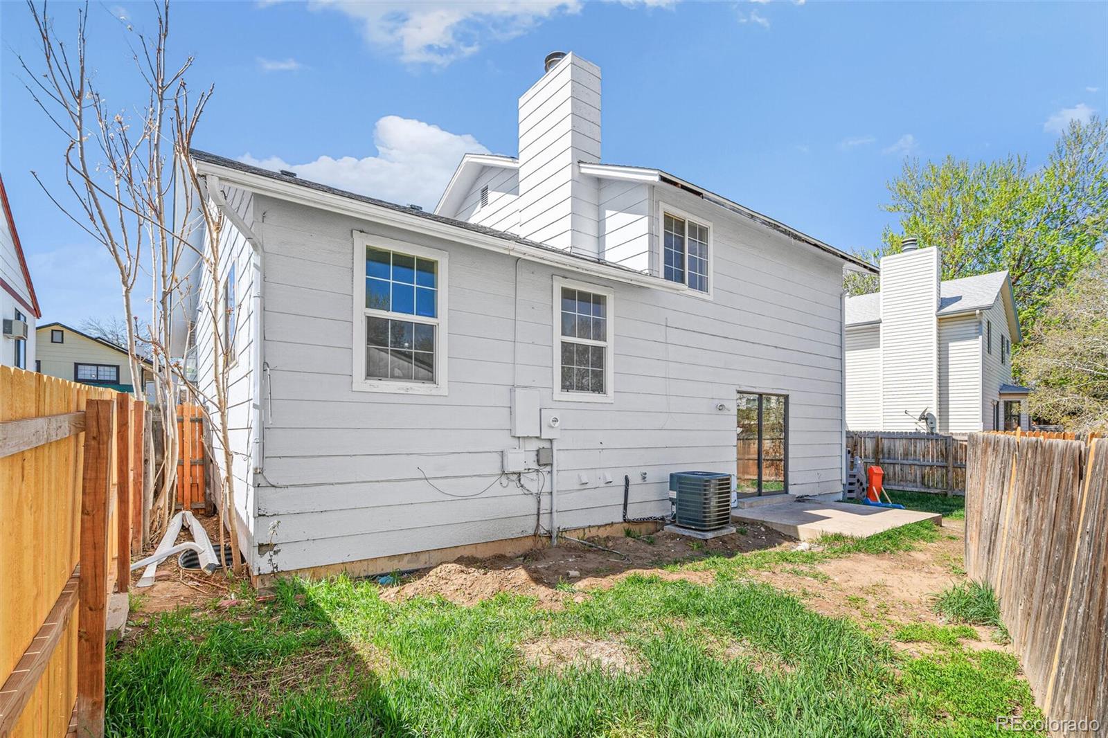 14189 E Gunnison Place