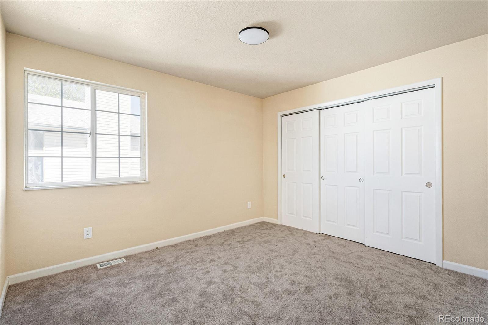 14189 E Gunnison Place