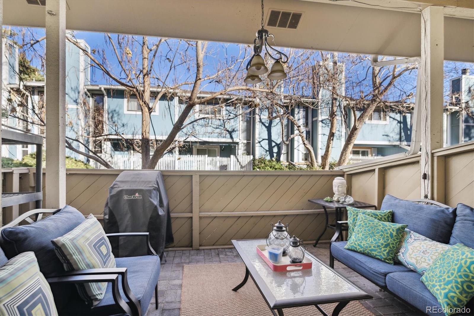 11134 E Linvale Drive