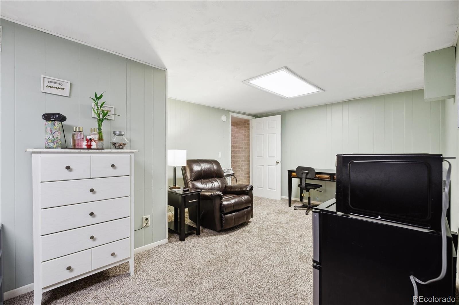 11134 E Linvale Drive