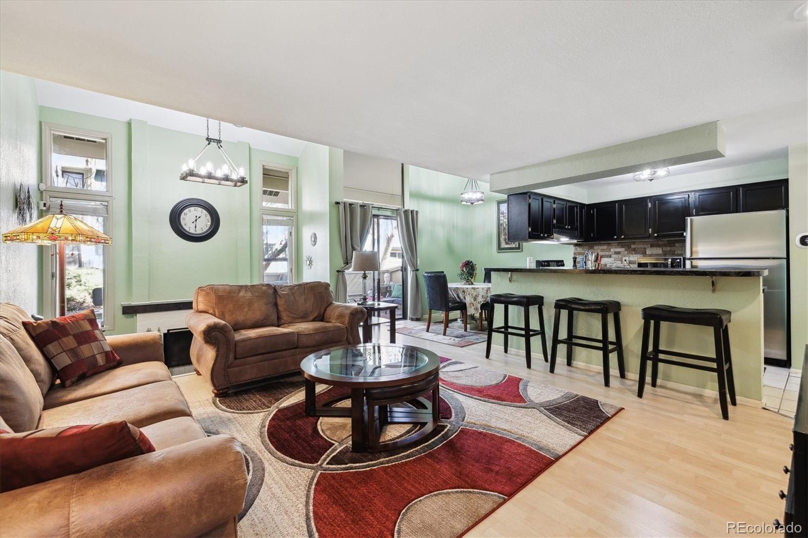 11134 E Linvale Drive