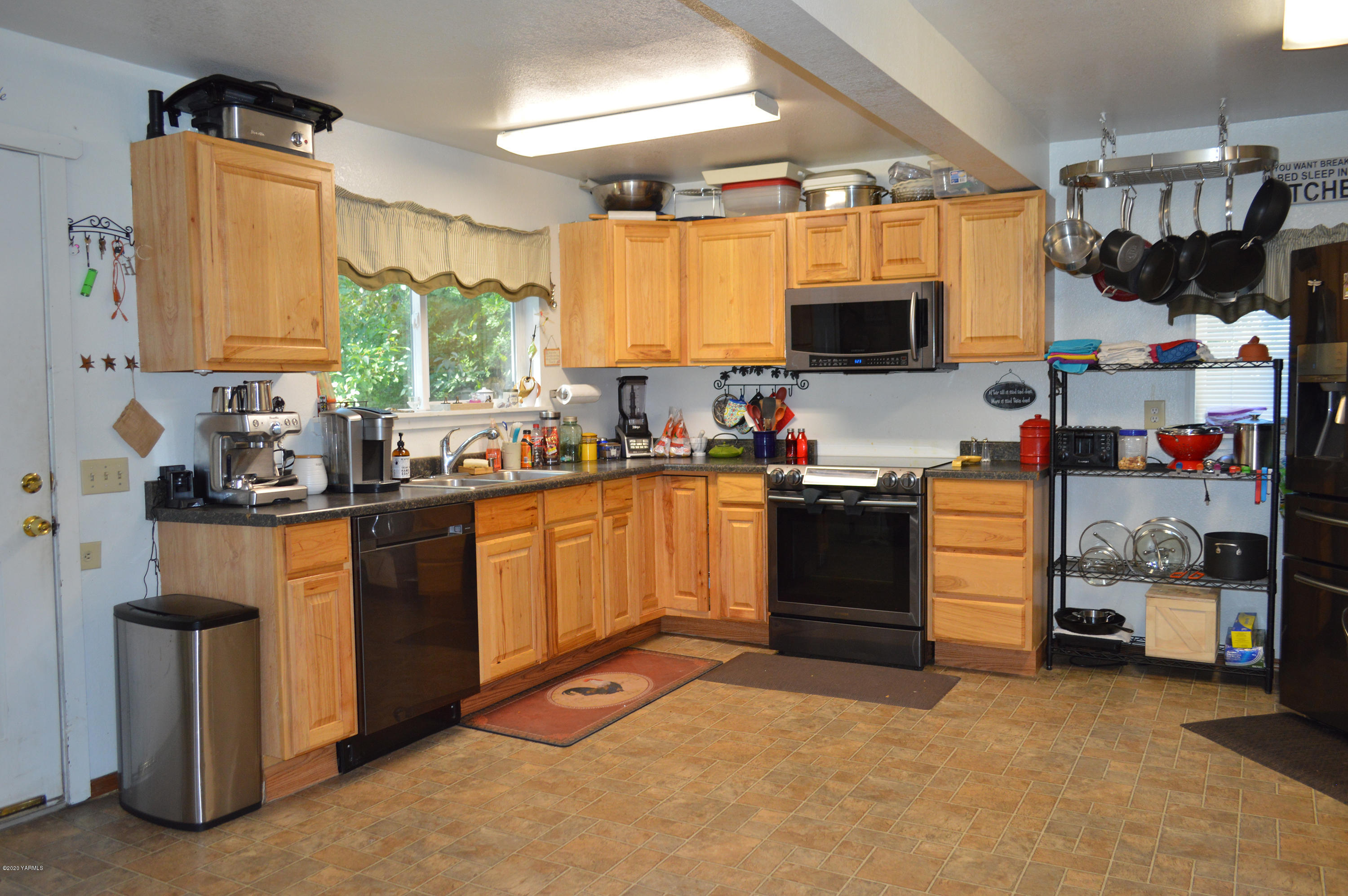 240 Elk Valley Ln