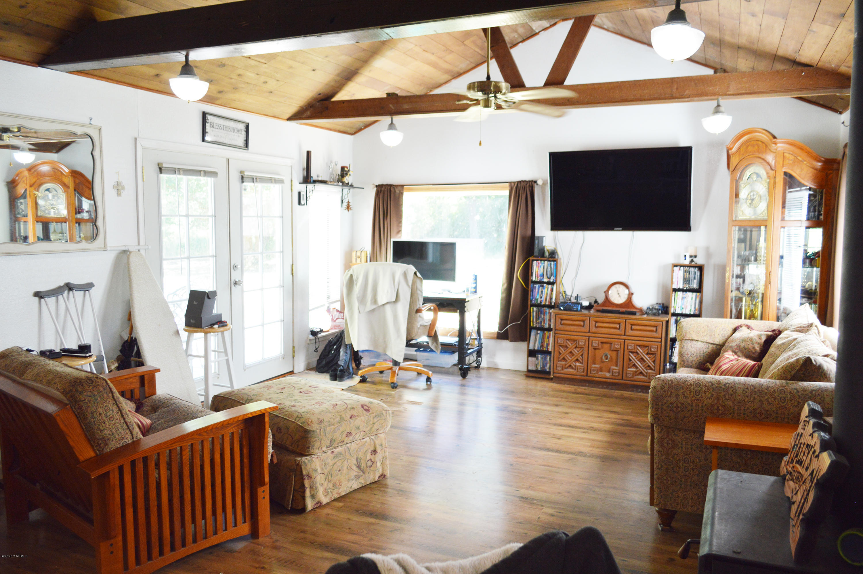 240 Elk Valley Ln