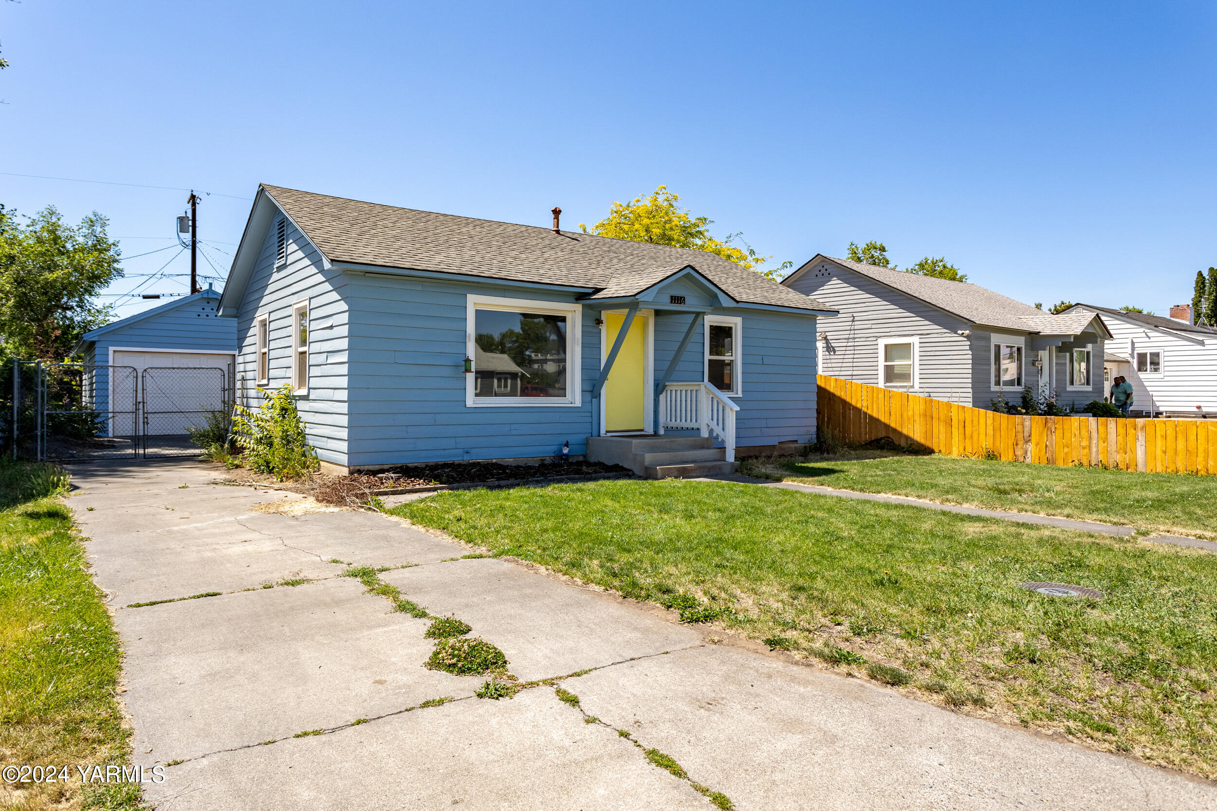 1116 S 9th Ave