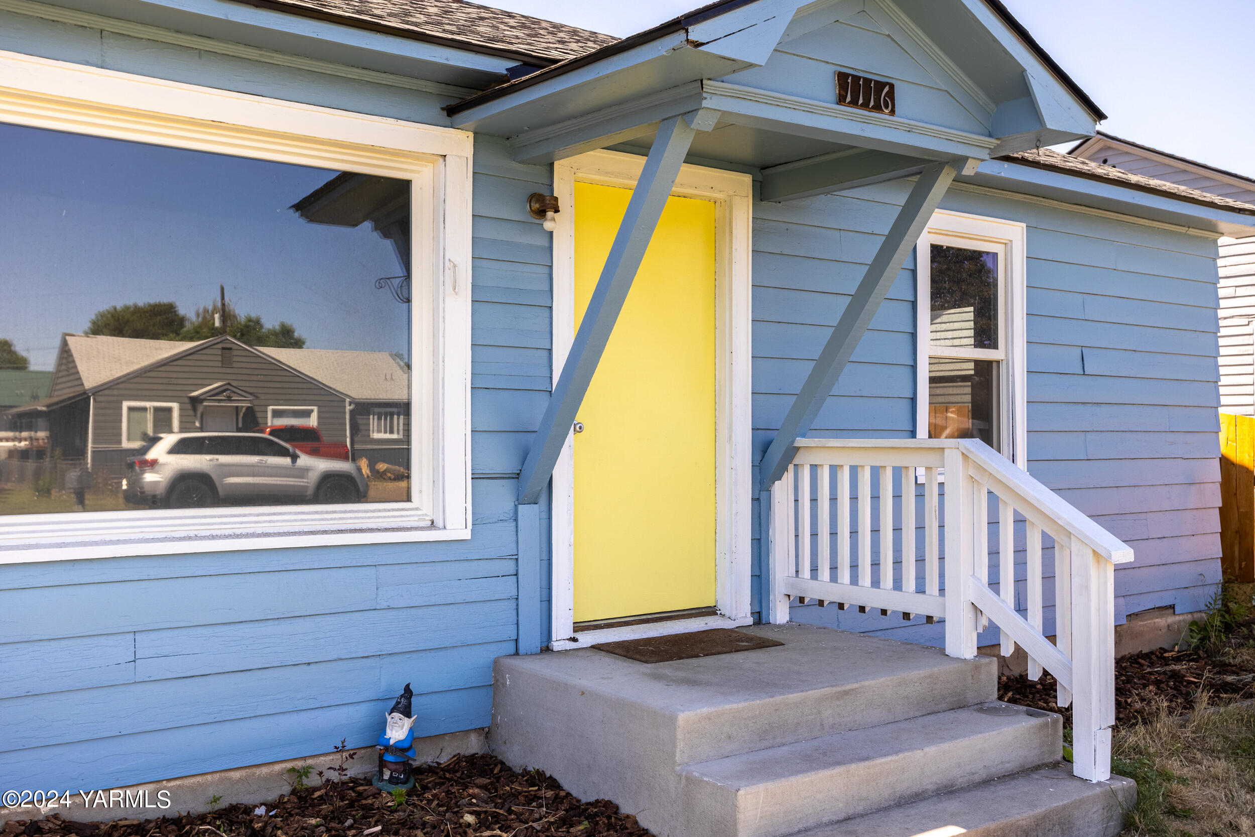 1116 S 9th Ave