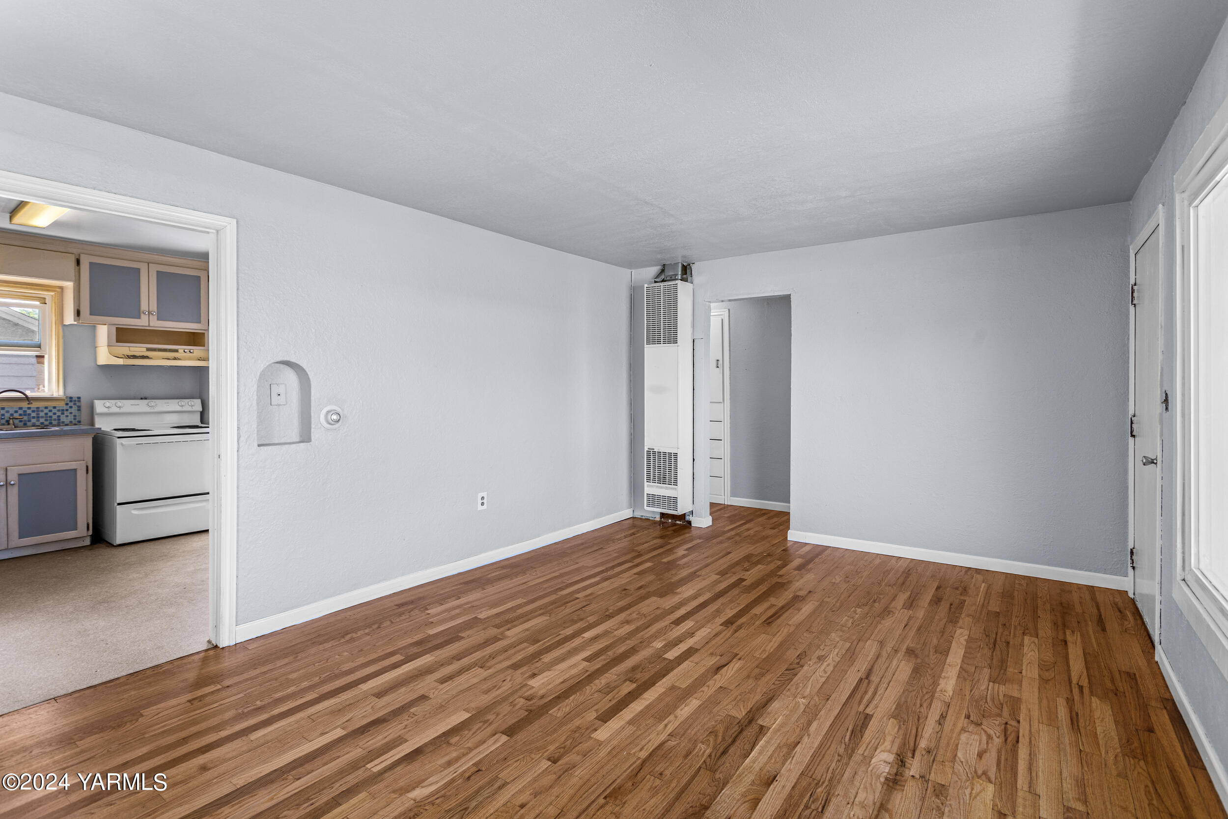 1116 S 9th Ave