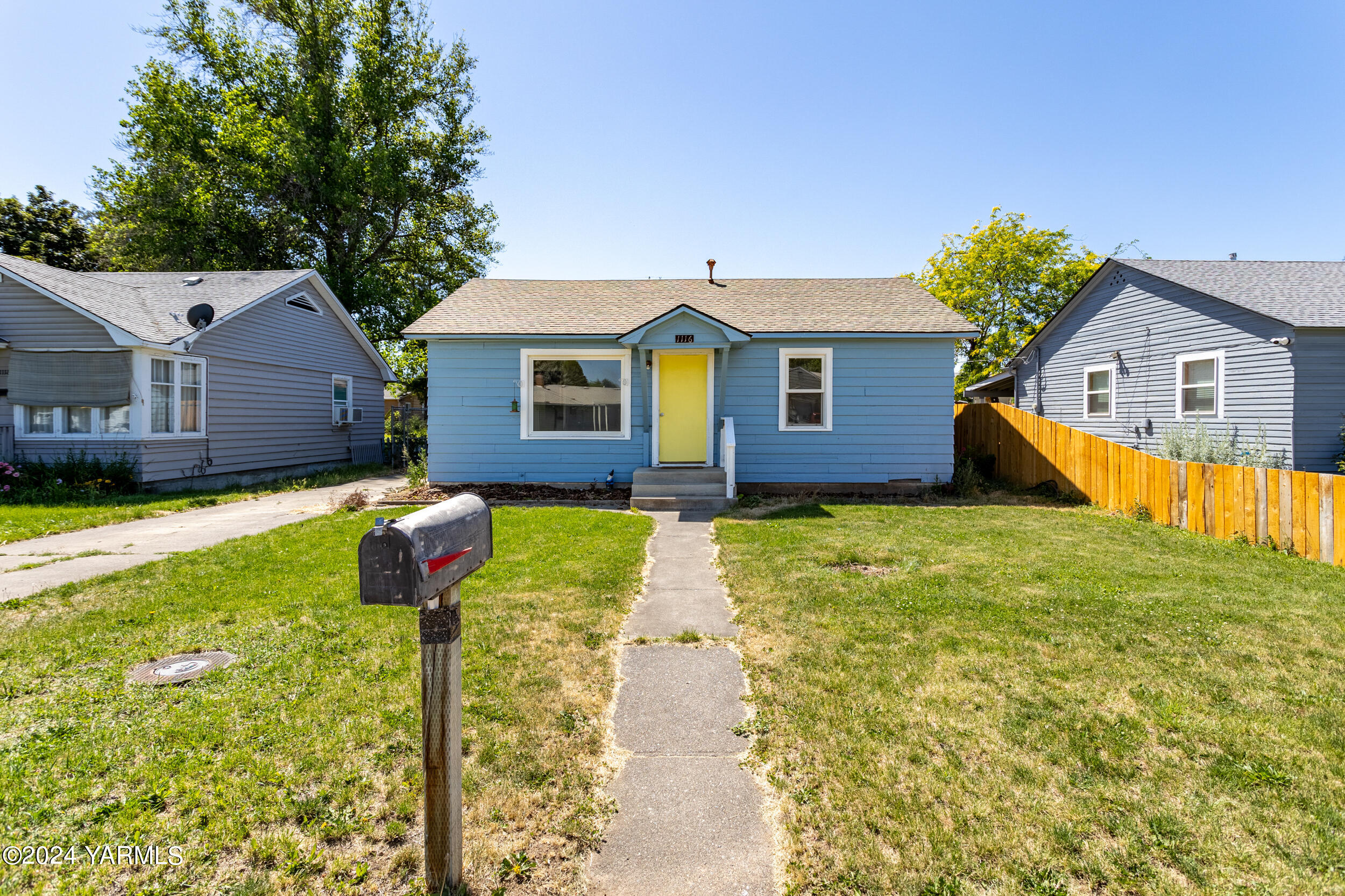 1116 S 9th Ave