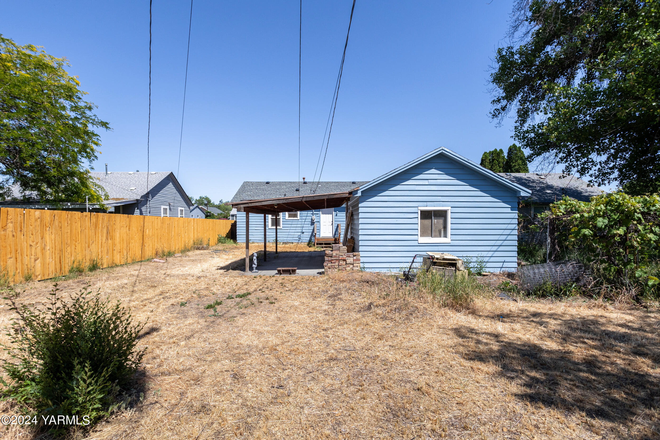 1116 S 9th Ave