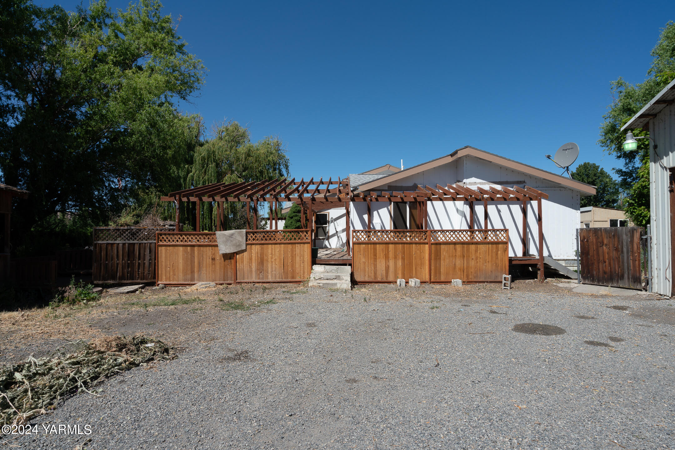 4111 Bell Rd
