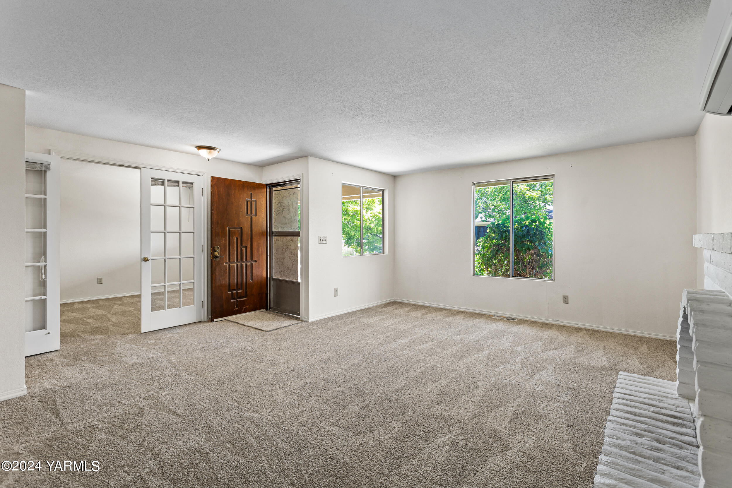 623 N 50th Ave