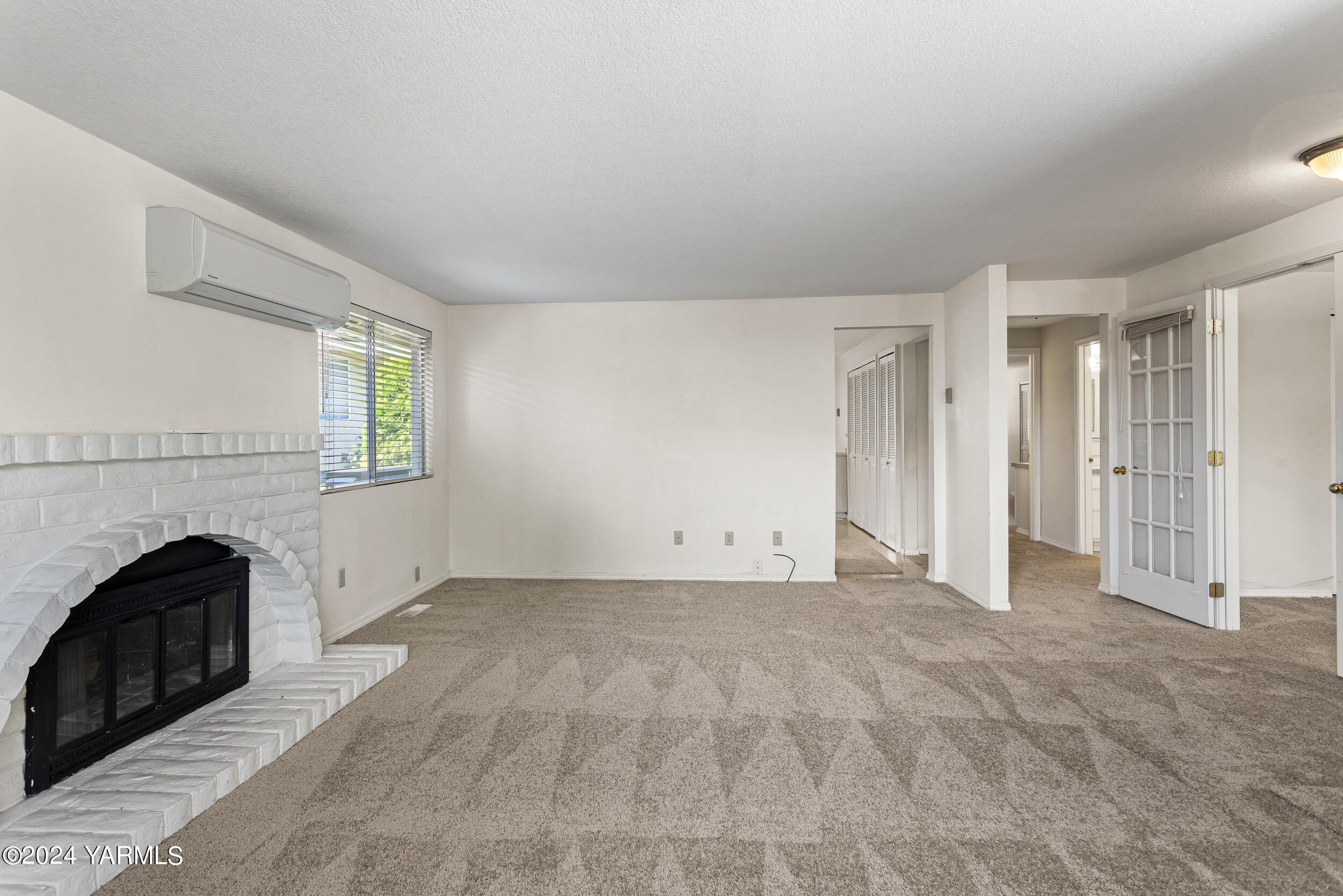623 N 50th Ave