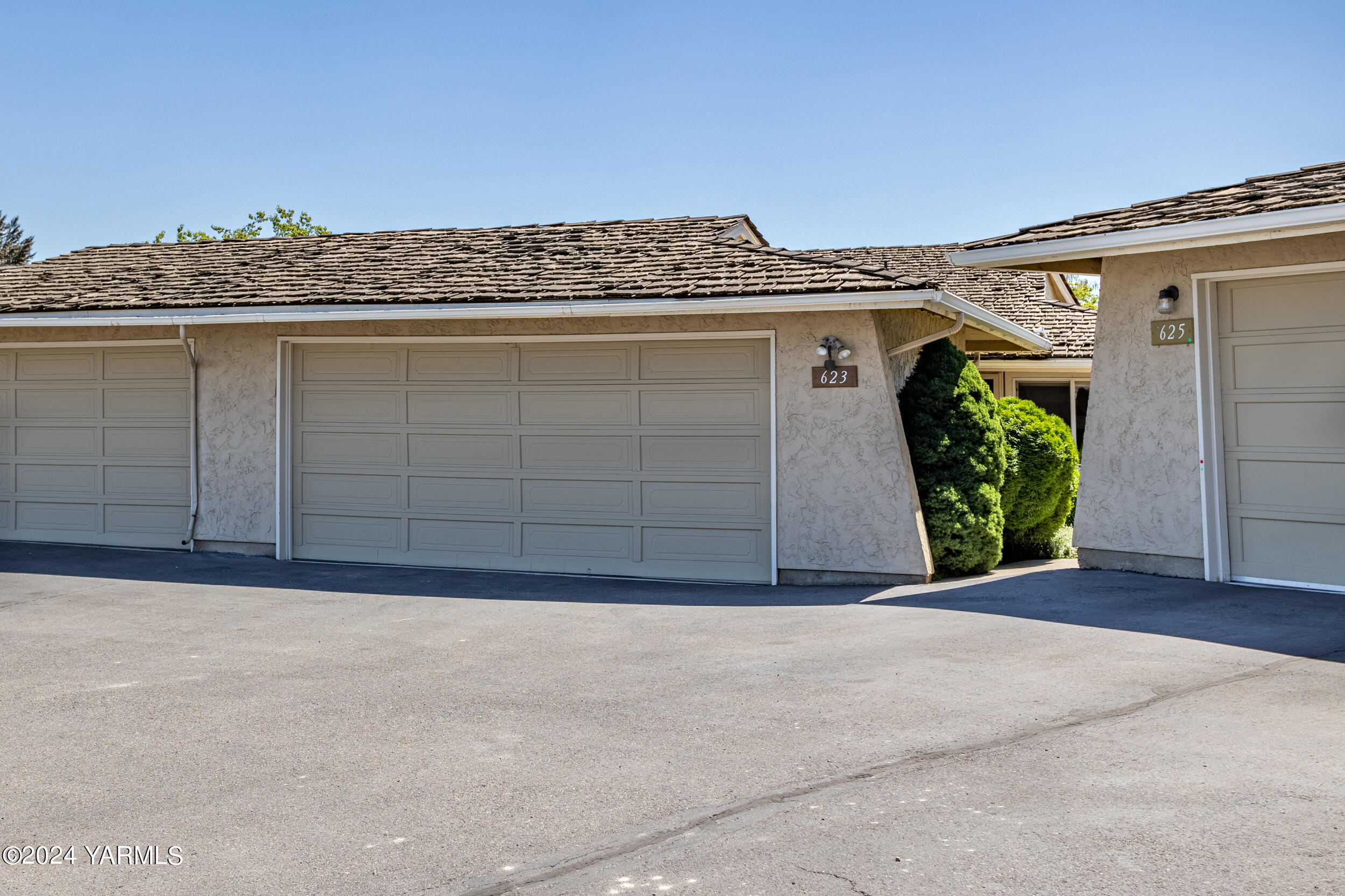 623 N 50th Ave