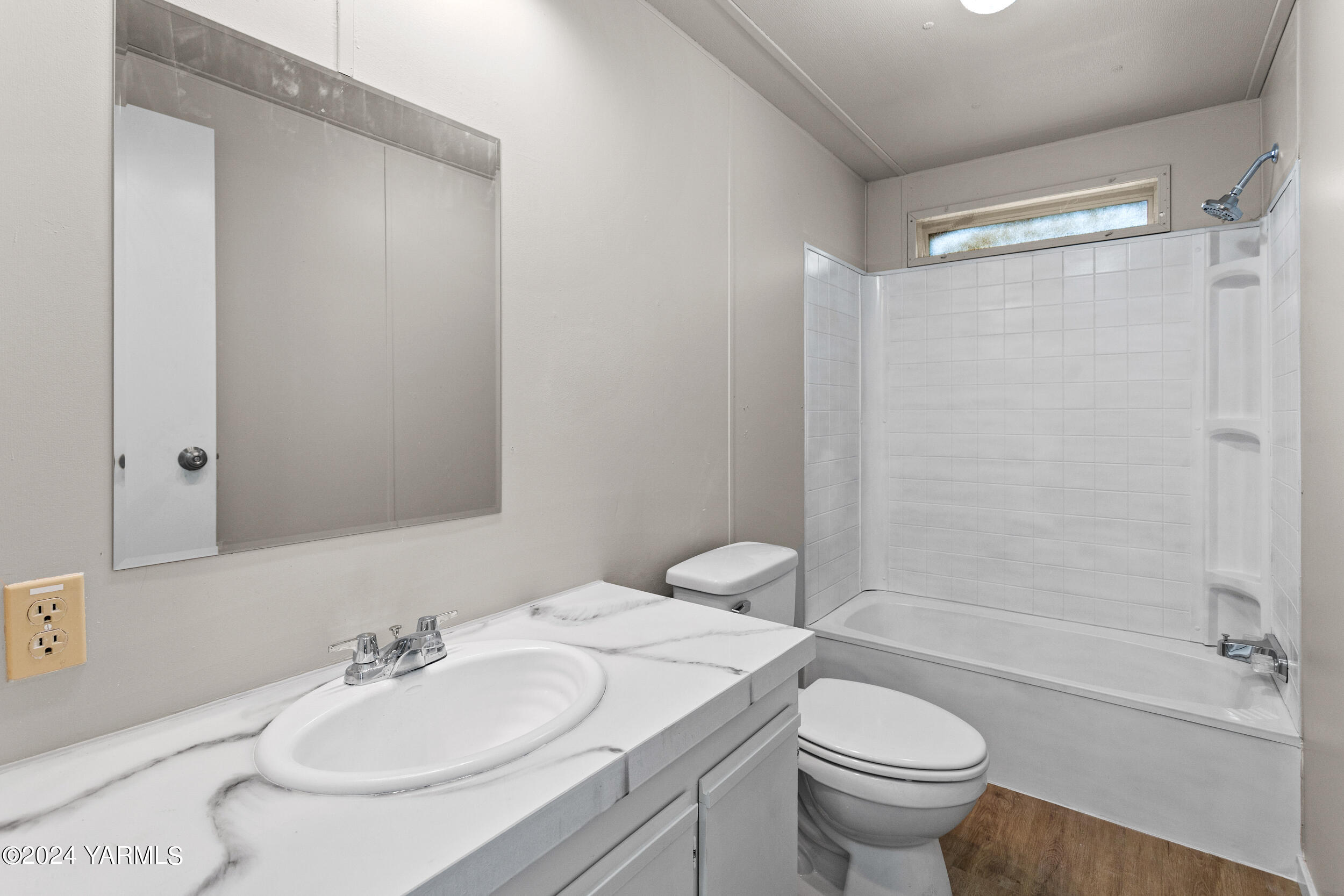 33 Hidden Acres Dr